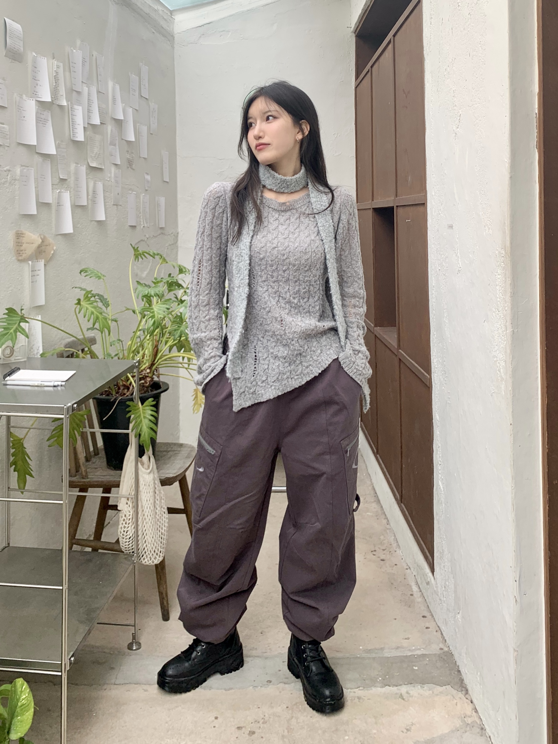 (W) Mischief Drawstring Pants Purple Brown 착용 스타일