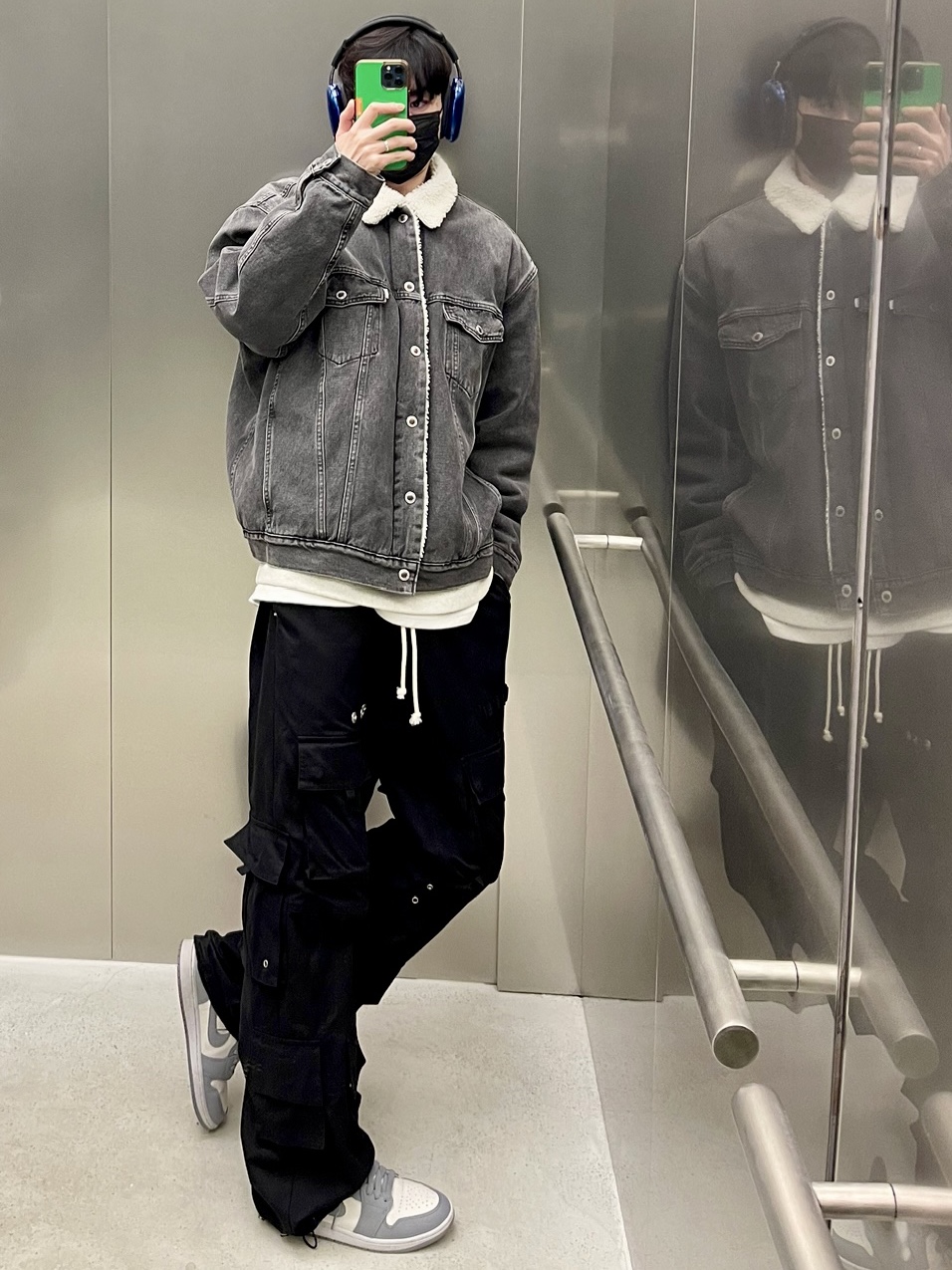 (W) Jordan 1 Mid Sail Stealth, Supreme Washed Chino Twill Camp Cap Natural - 23FW 착용 스타일 - 5