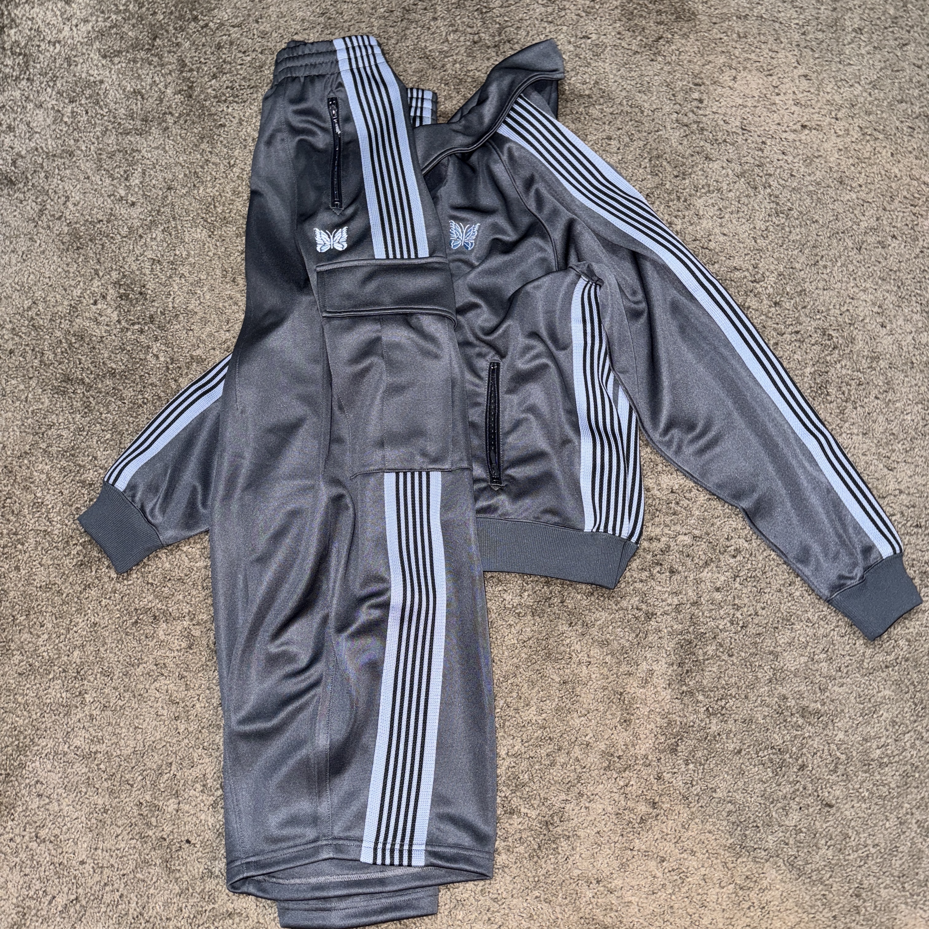 Needles H.D. Track Pants Poly Smooth Ice White 착용 스타일 - 1