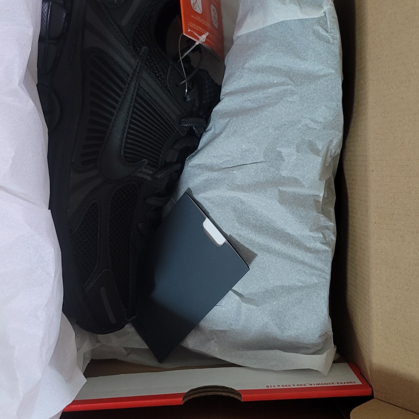 Nike Zoom Vomero 5 SP Black 착용 스타일