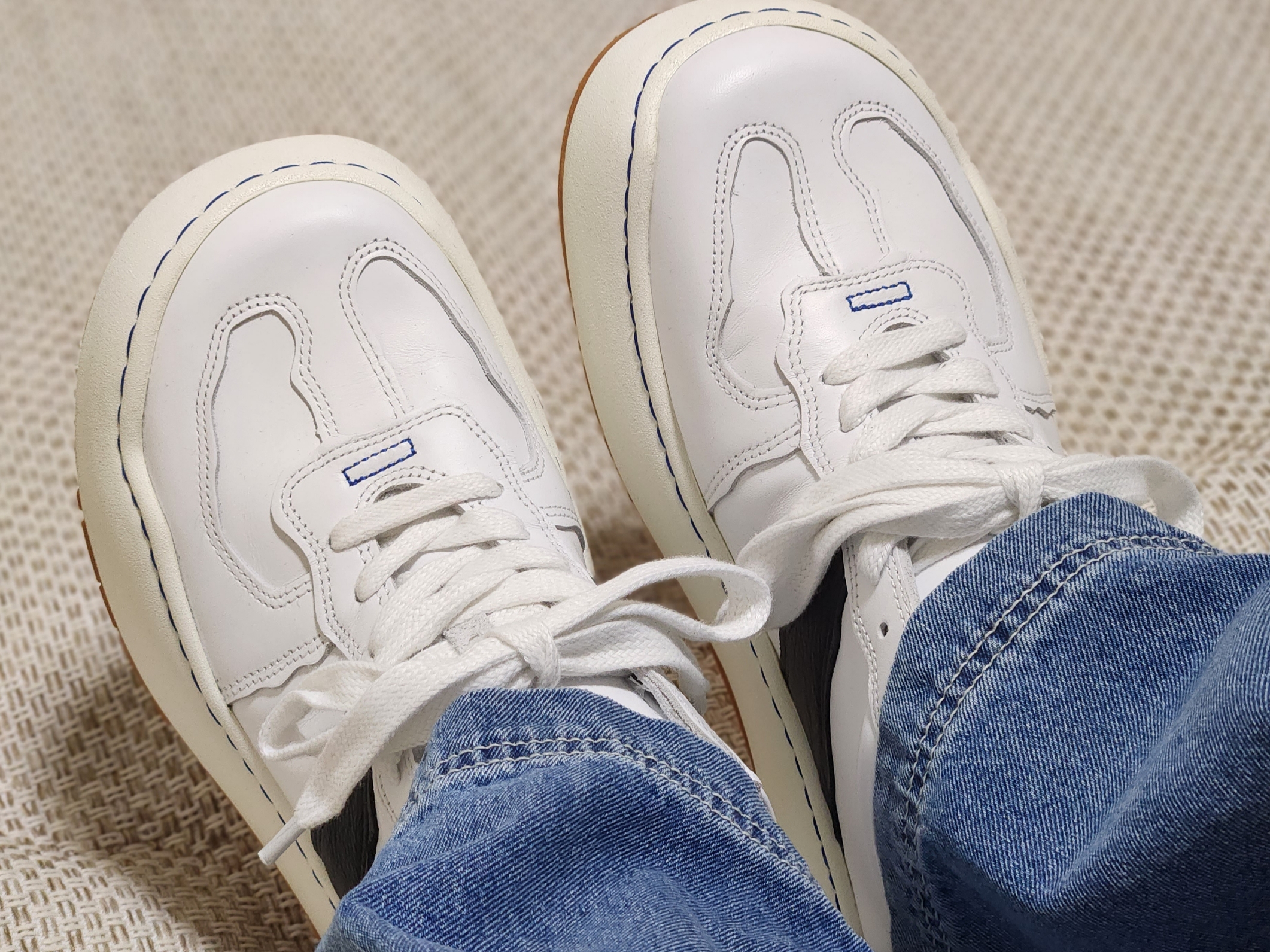 Ader Error Log; Baus White 착용 스타일 - 2