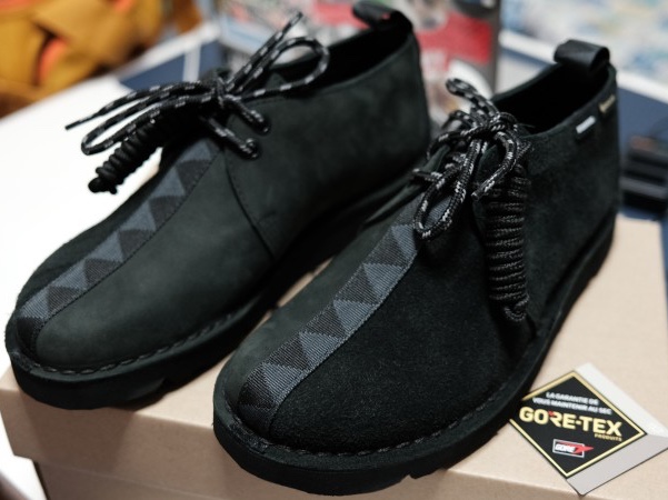 Clarks x Neighborhood Desert Trek GTX Black 착용 스타일