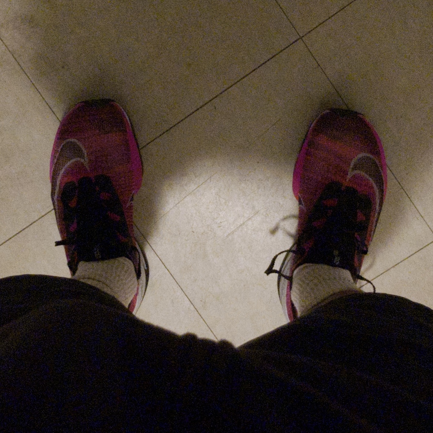 Nike Air Zoom Alphafly Next% Hyper Violet 착용 스타일