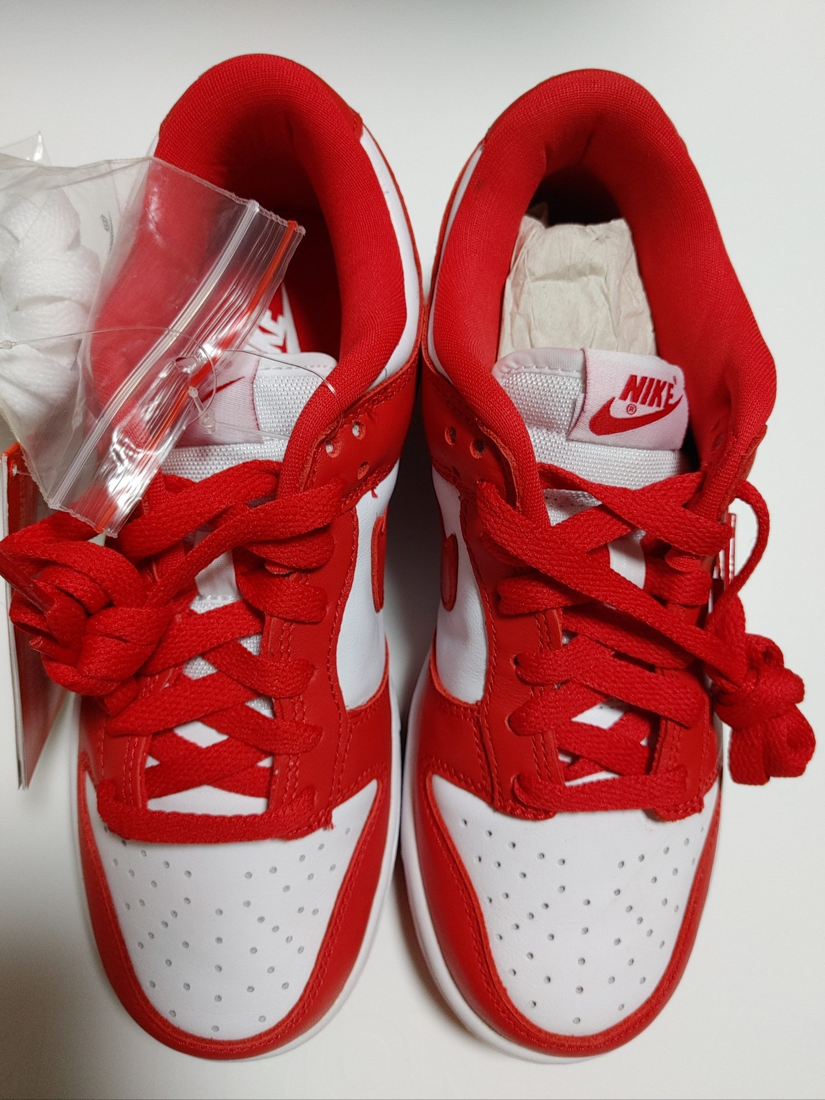 Nike Dunk Low SP White and University Red 2023 착용 스타일