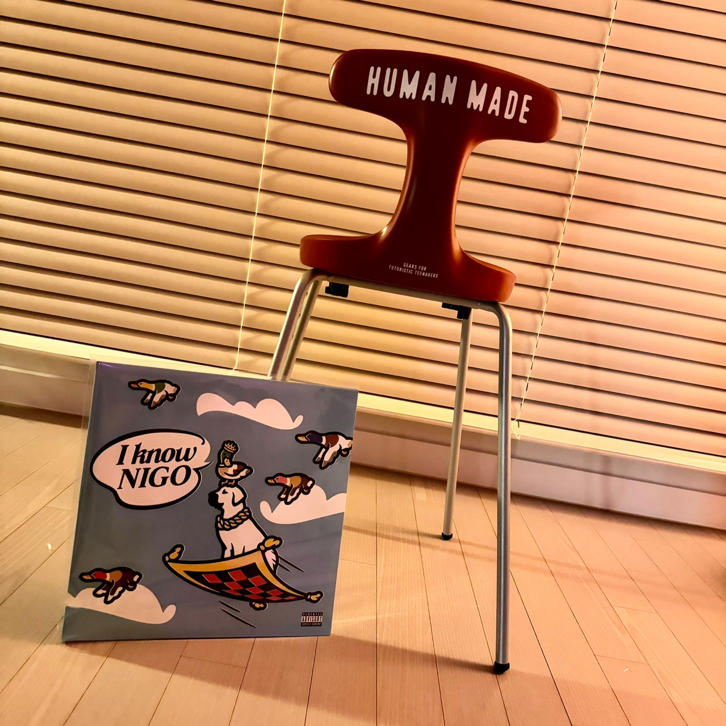 Human Made x Ayur Stool Burgudy, Nigo I Know Nigo LP 착용 스타일 - 1