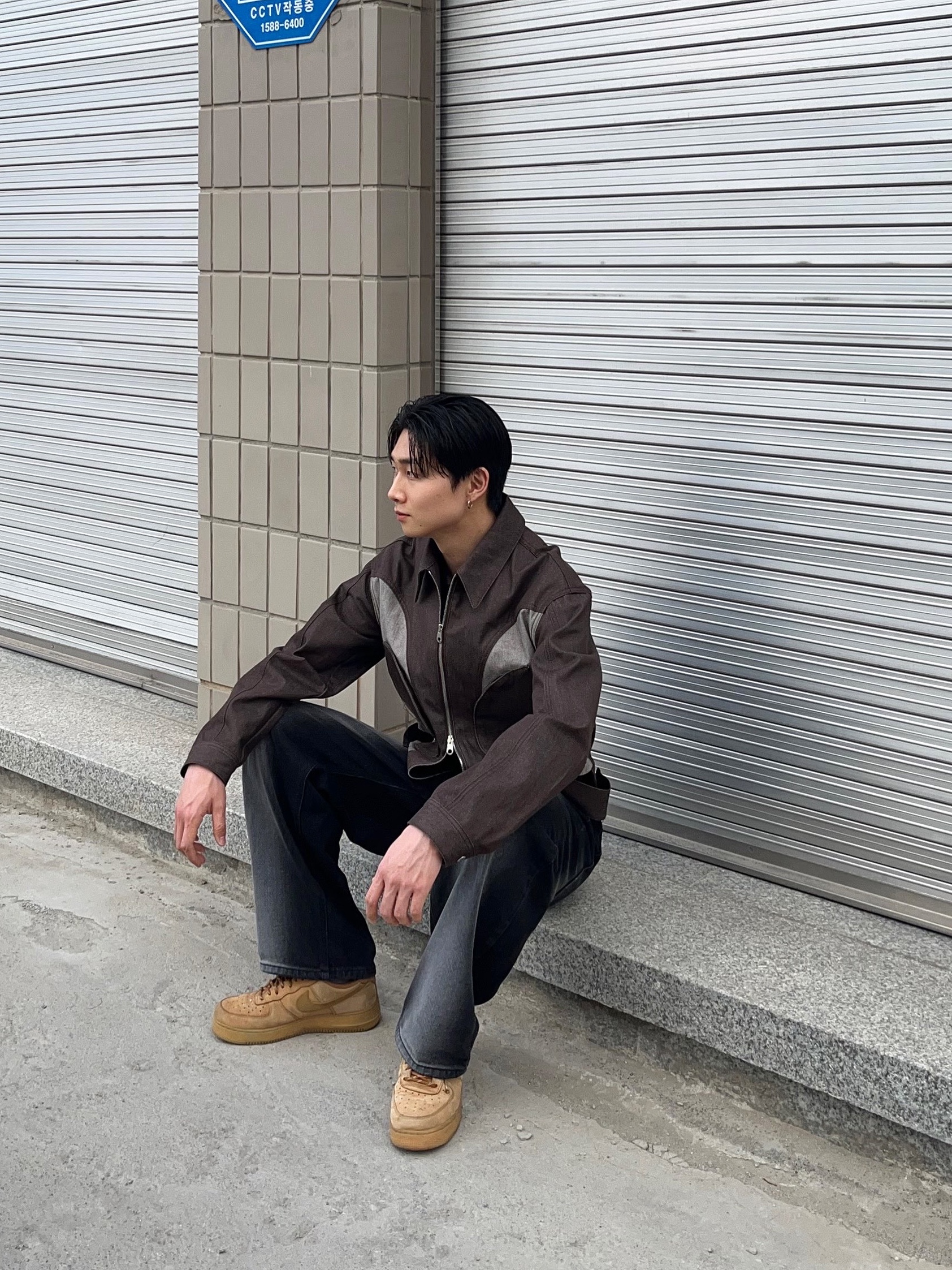 Nike Air Force 1 '07 WB Flax 착용 스타일