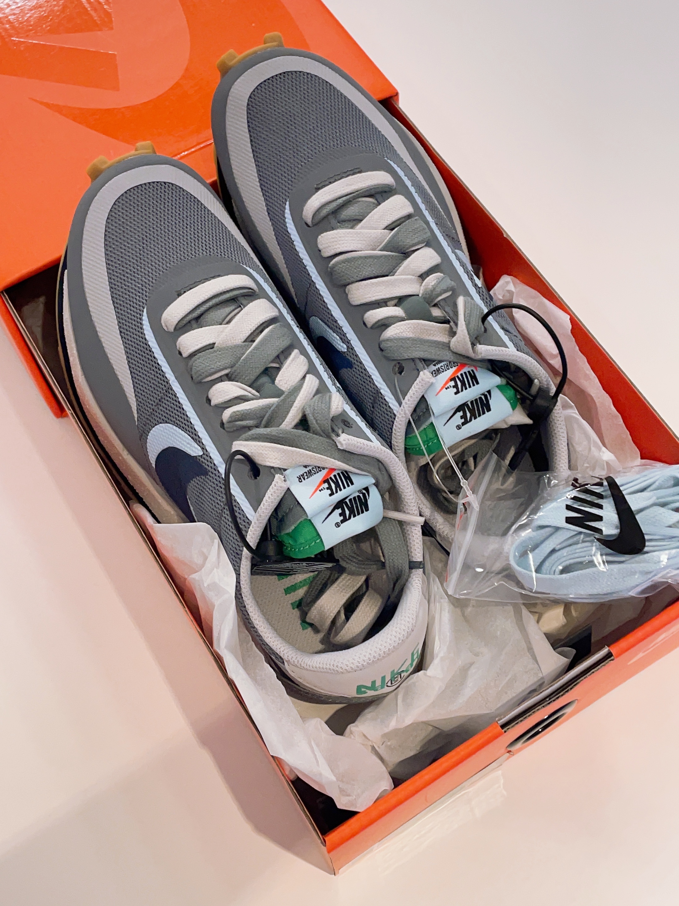 Nike x Sacai x Clot LDWaffle Cool Grey 착용 스타일