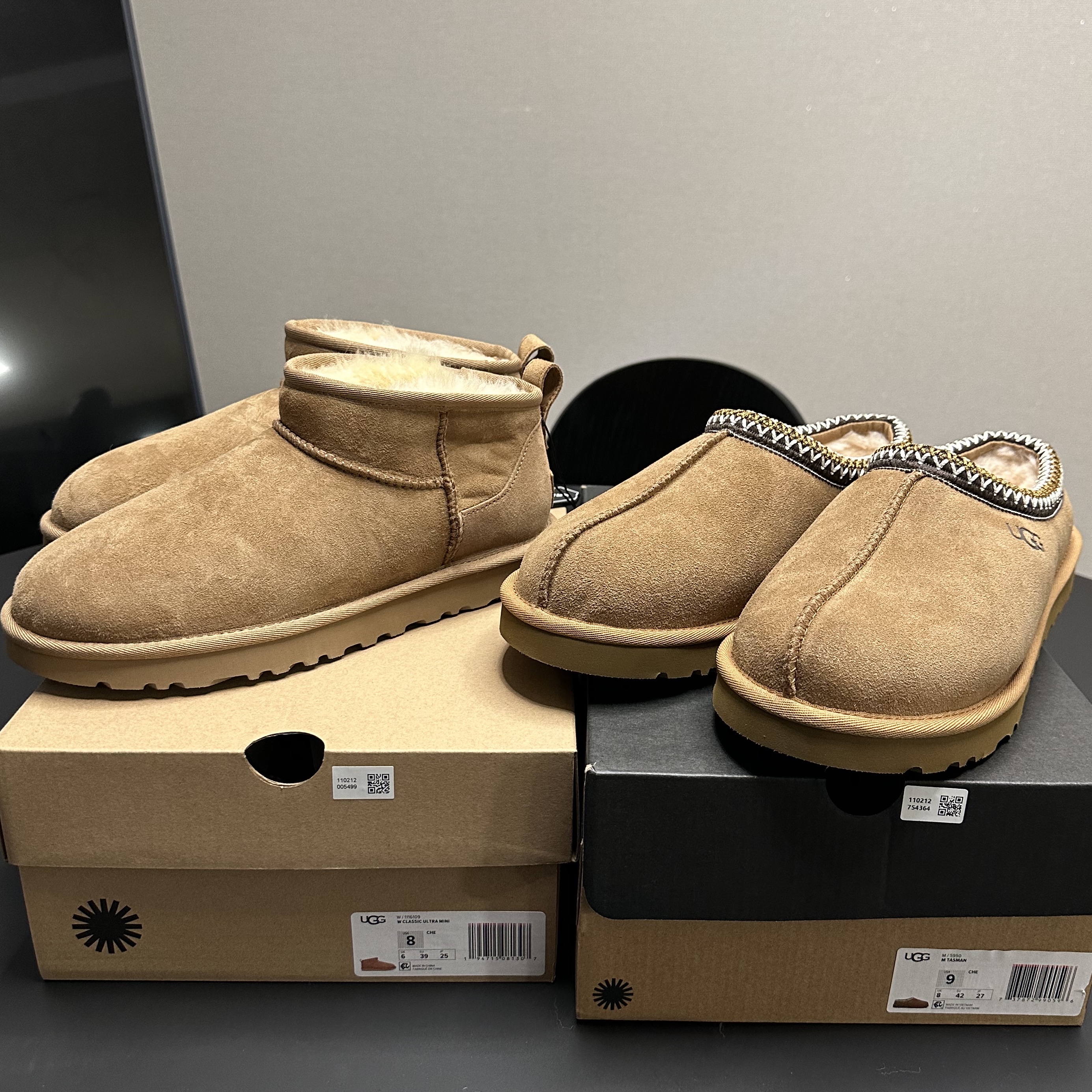 UGG Tasman Slipper Chestnut, (W) UGG Classic Ultra Mini Boots Chestnut 착용 스타일 - 1