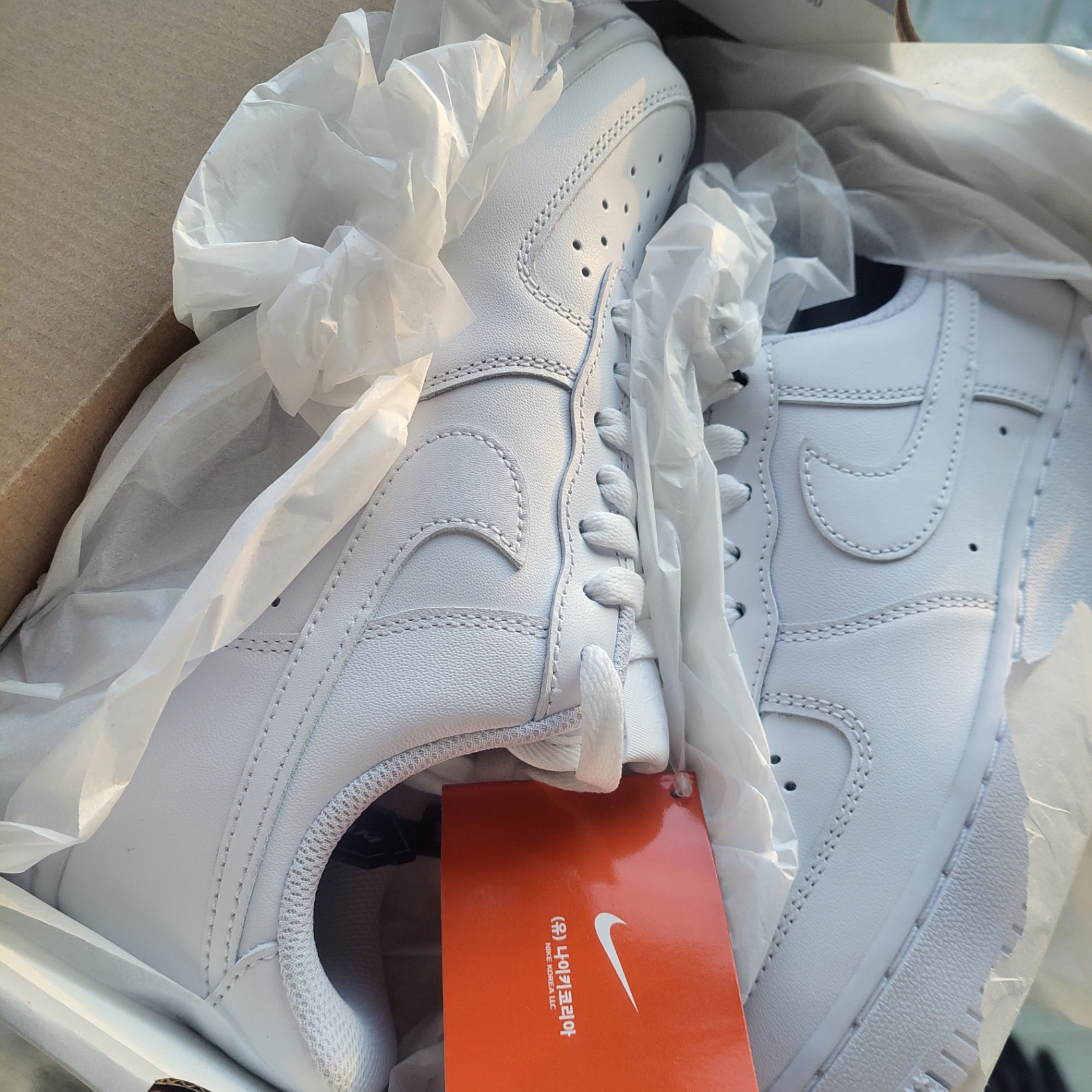 (W) Nike Air Force 1 '07 Low White 착용 스타일