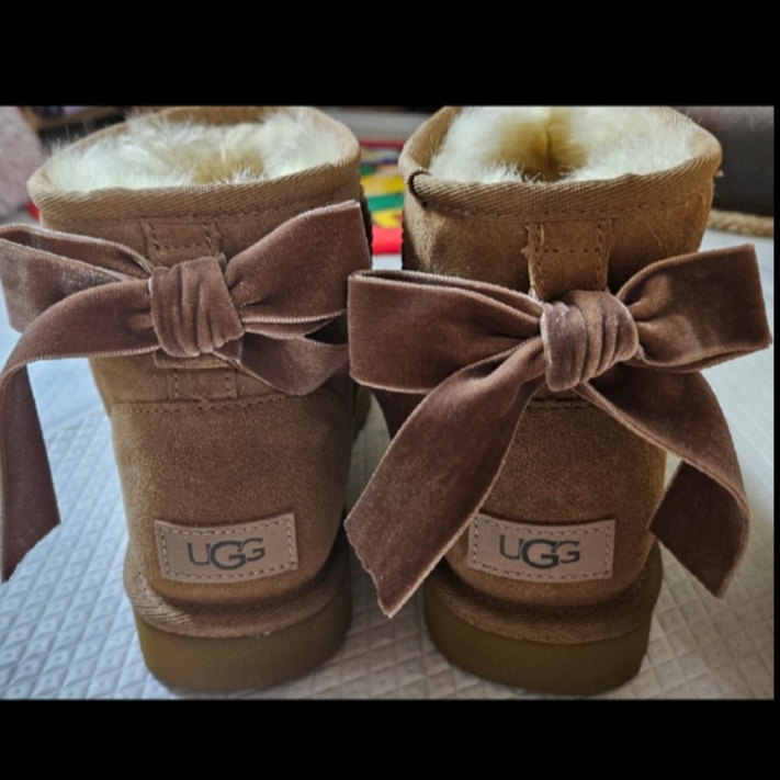 (W) UGG Classic Mini II Boots Chestnut 착용 스타일