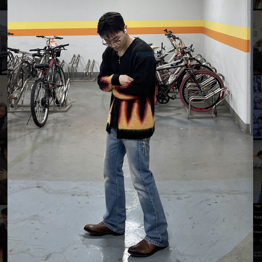 Needles x Beams Mohair Cardigan Black Fire 착용 스타일 - 3