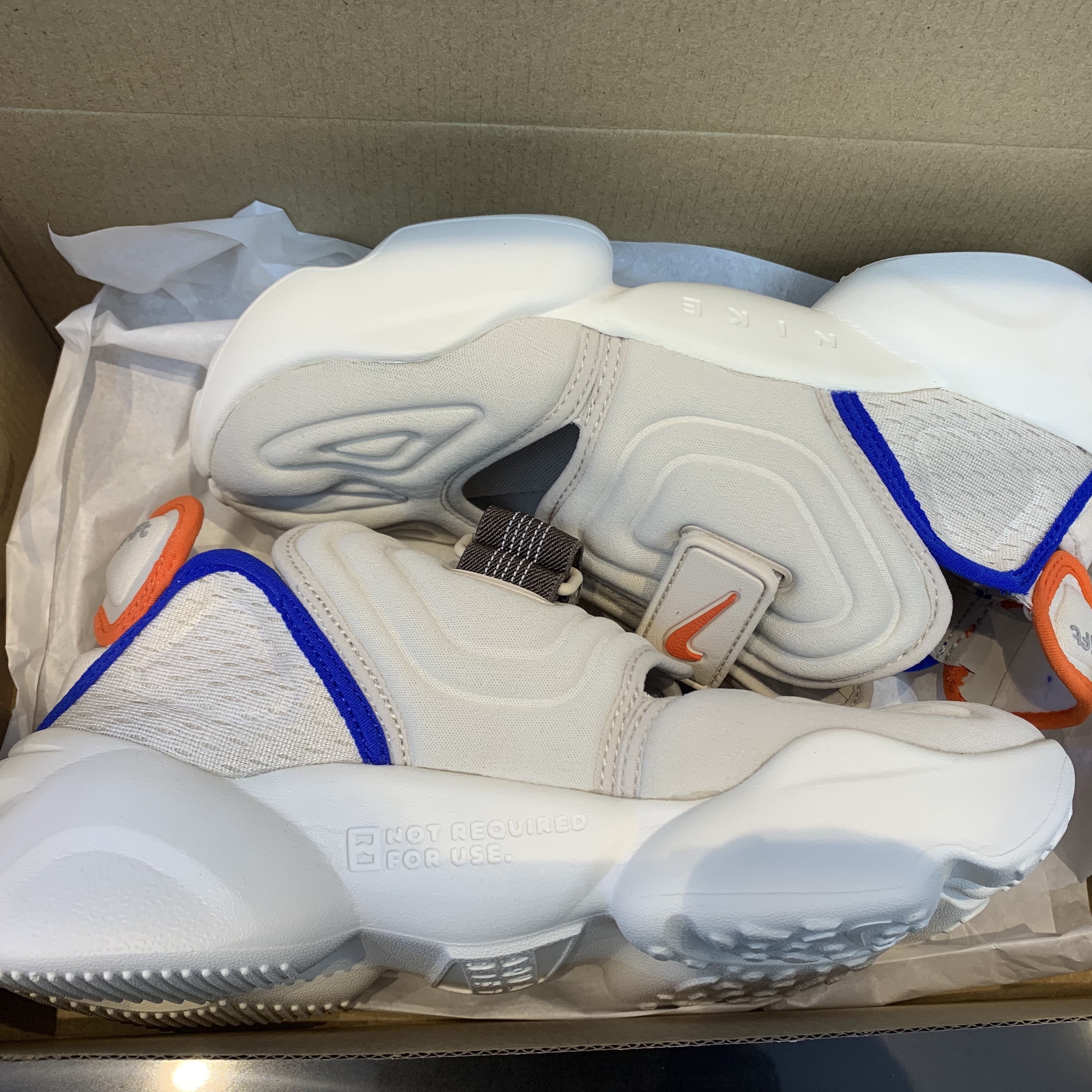 (W) Nike Aqua Rift PRM Light Orewood Brown 착용 스타일 - 2