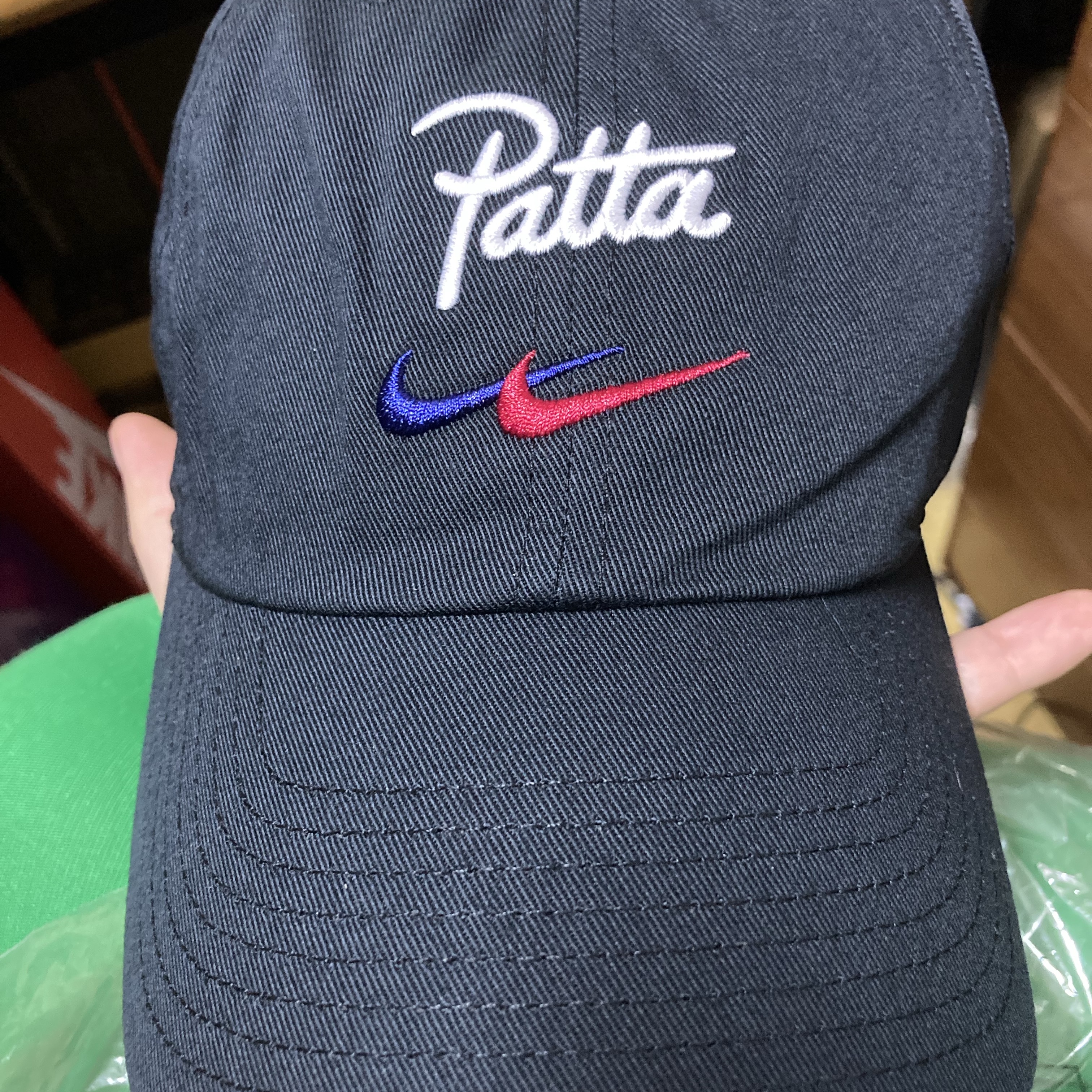 Nike x Patta x FC Barcelona Club Unstructured Cap Culers del Món 착용 스타일
