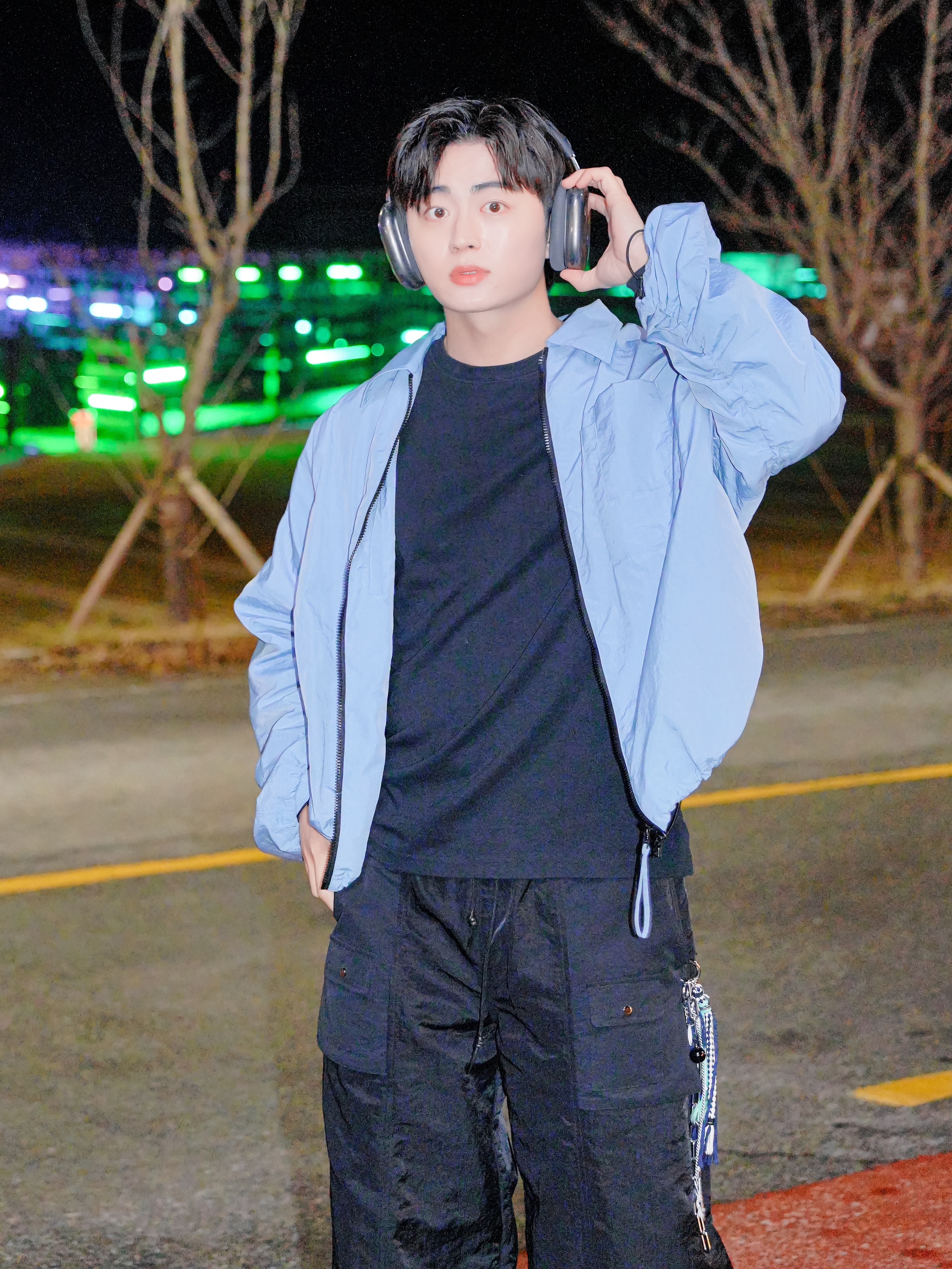아식스 x 아트모스 x 언더마이카 젤 카야노 14 블랙 퓨어 실버 착용 스타일 - 4