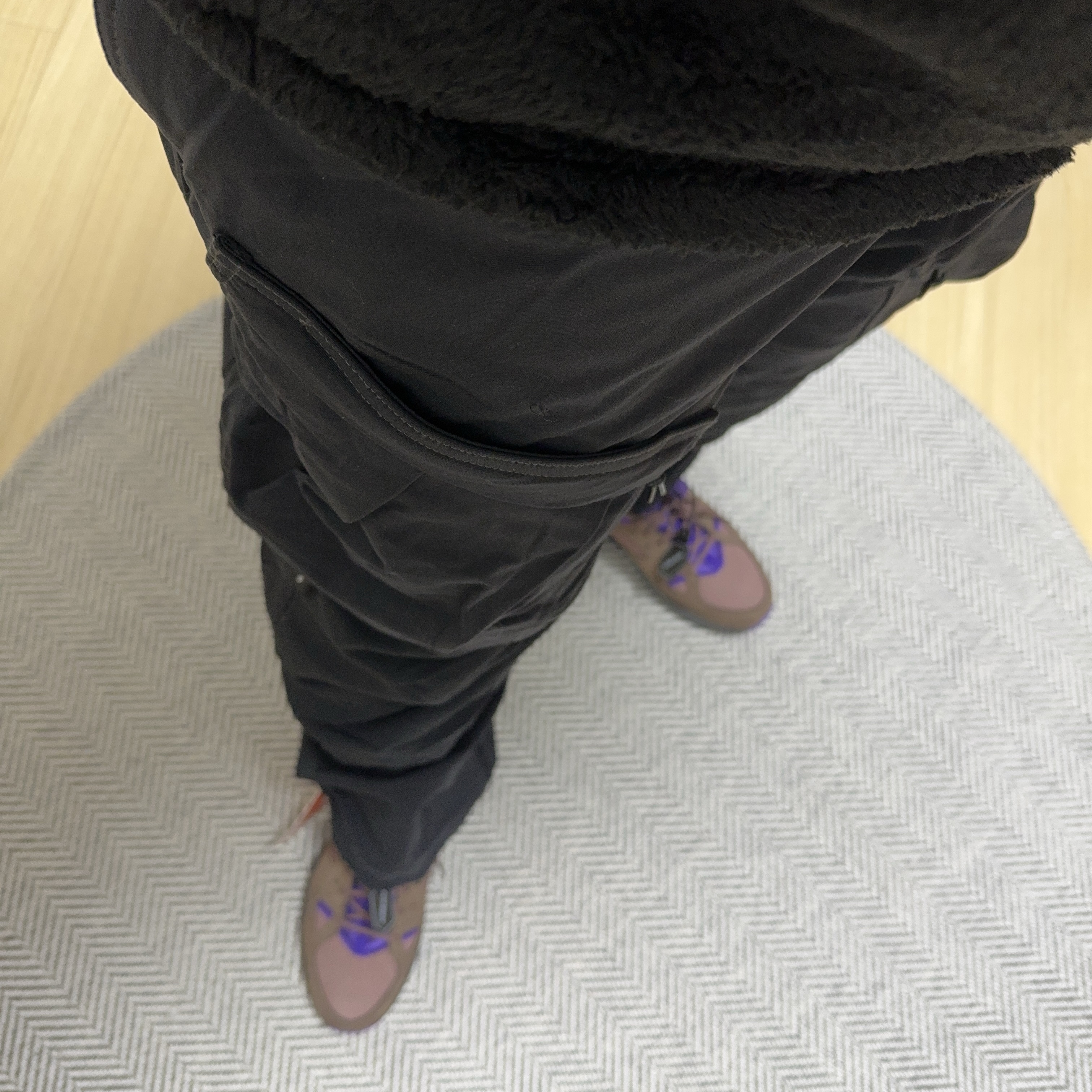 Nike ACG Air Mowabb Trails End Brown 2021, Nike ACG Smith Summit Cargo Pants Black - Asia 착용 스타일 - 3