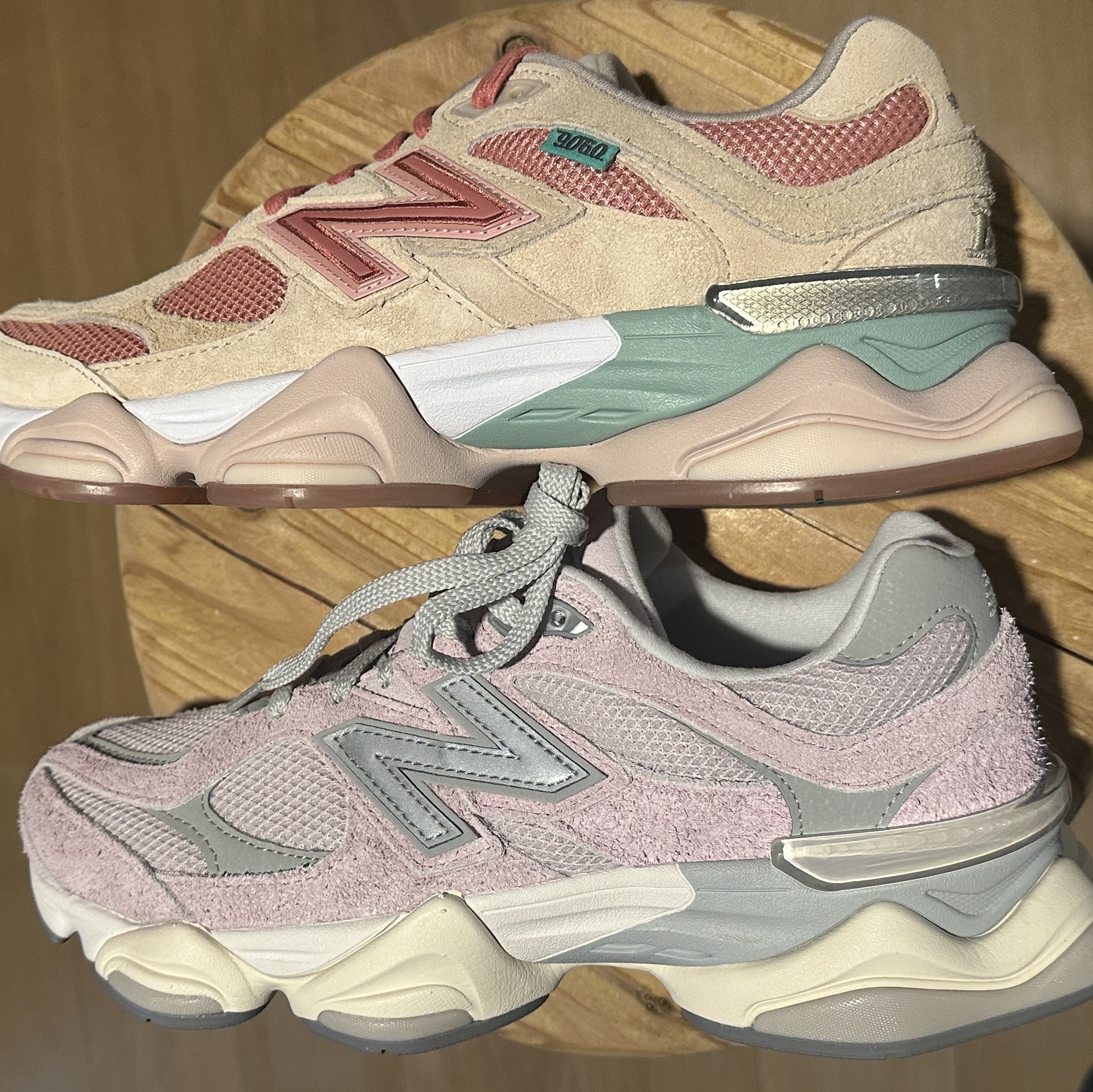 New Balance x Joe Freshgoods 9060 Inside Voices Penny Cookie Pink, New Balance 9060 December Sky Bone 착용 스타일 - 1