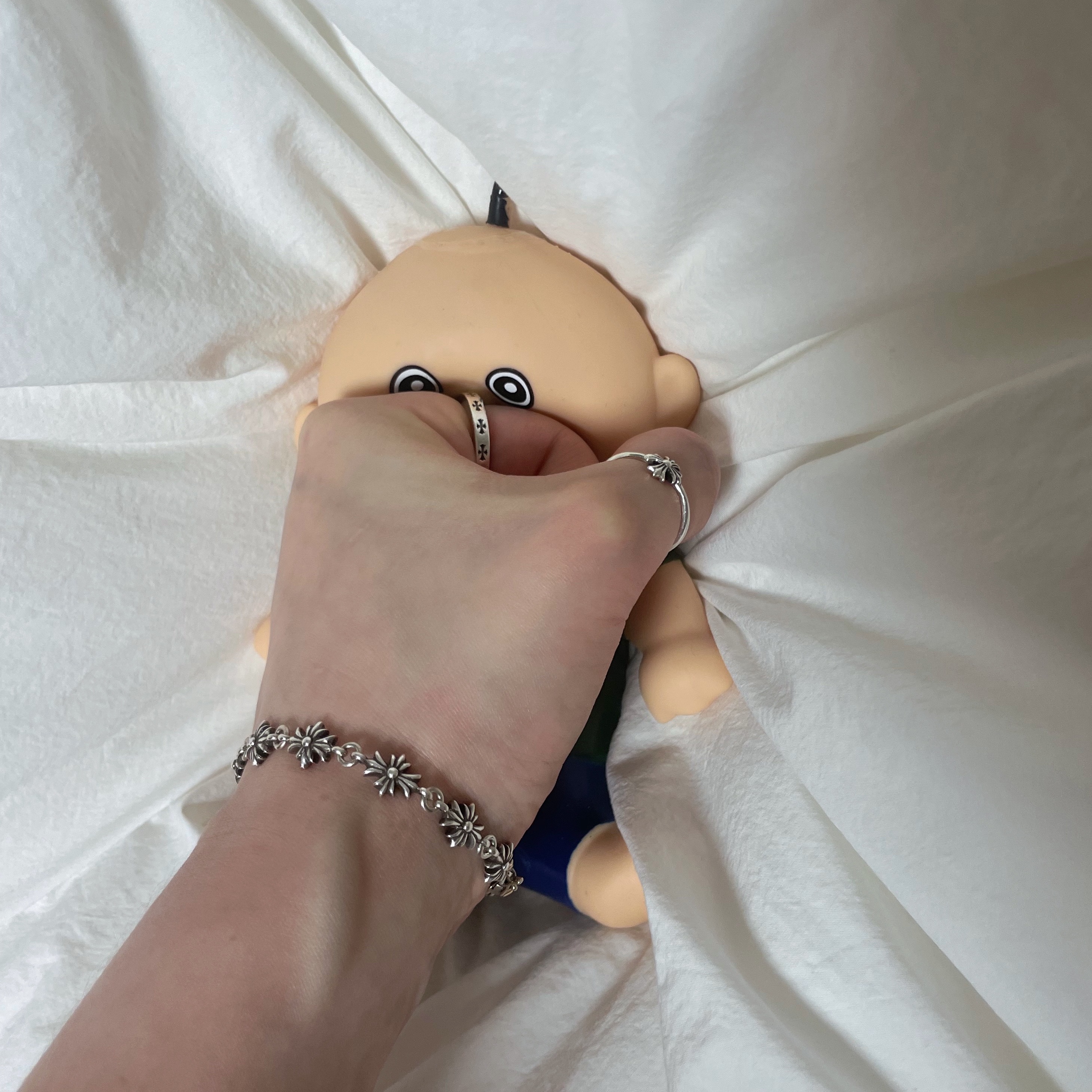 Bbangbbang Stress Doll 착용 스타일