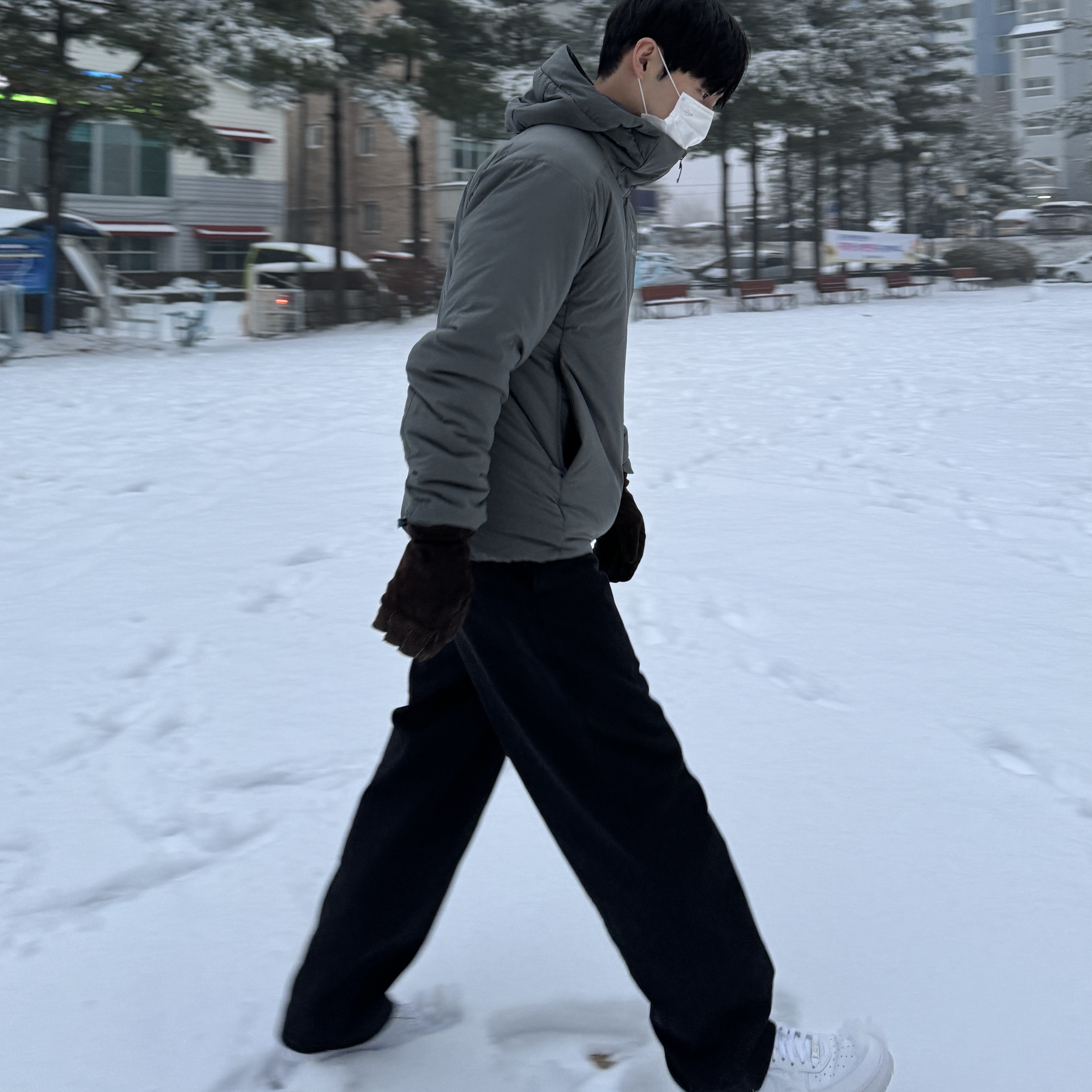 Arc'teryx Atom AR Hoody Microchip, Nike x Supreme Air Force 1 Low White 착용 스타일 - 1
