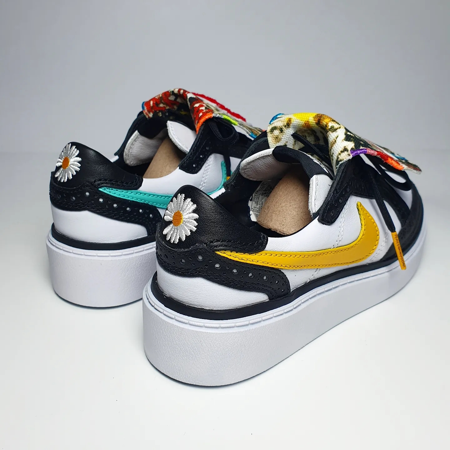 Nike x Peaceminusone Kwondo1 Black and White 착용 스타일 - 5