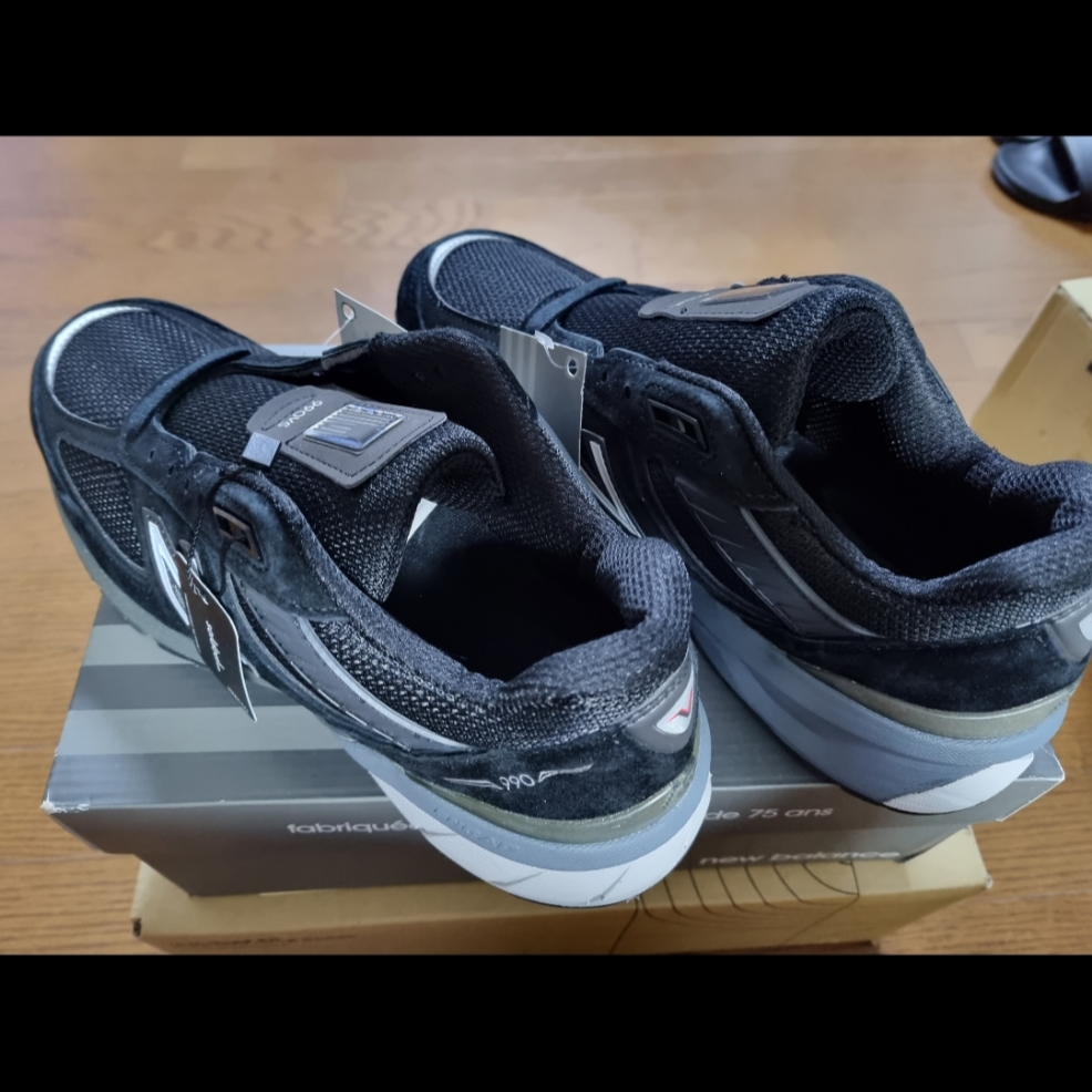 (W) New Balance 990v5 Made in USA Black - B Standard 착용 스타일 - 2