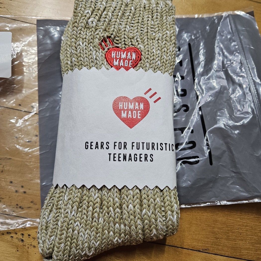 Human Made Low Gauge Rib Socks Beige 착용 스타일