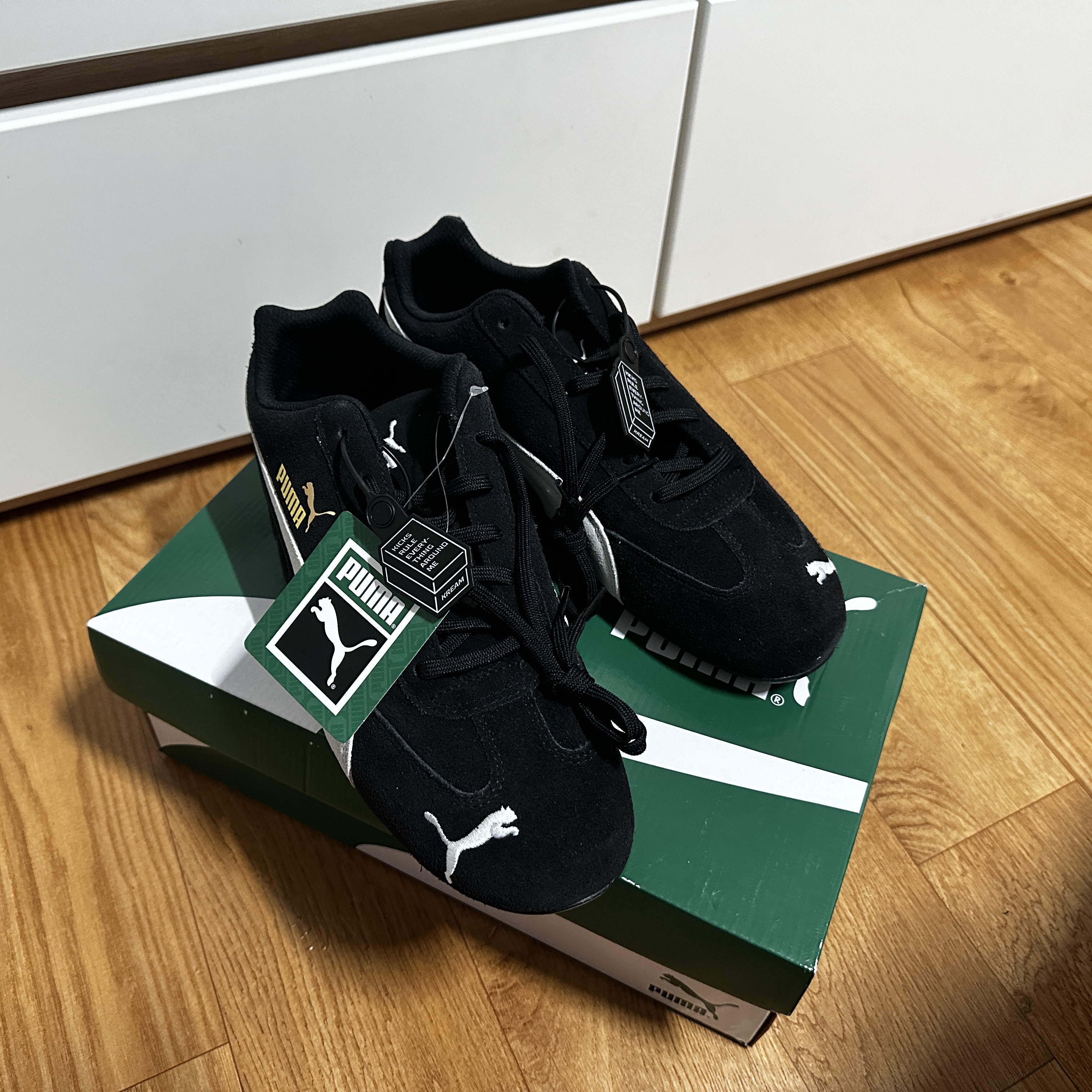 Puma Speedcat LS Black White 착용 스타일 - 2