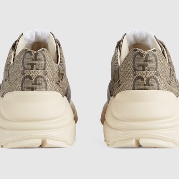 (W) Gucci Rhyton 100th Anniversary Sneakers GG Supreme Beige Ebony 착용 스타일 - 3