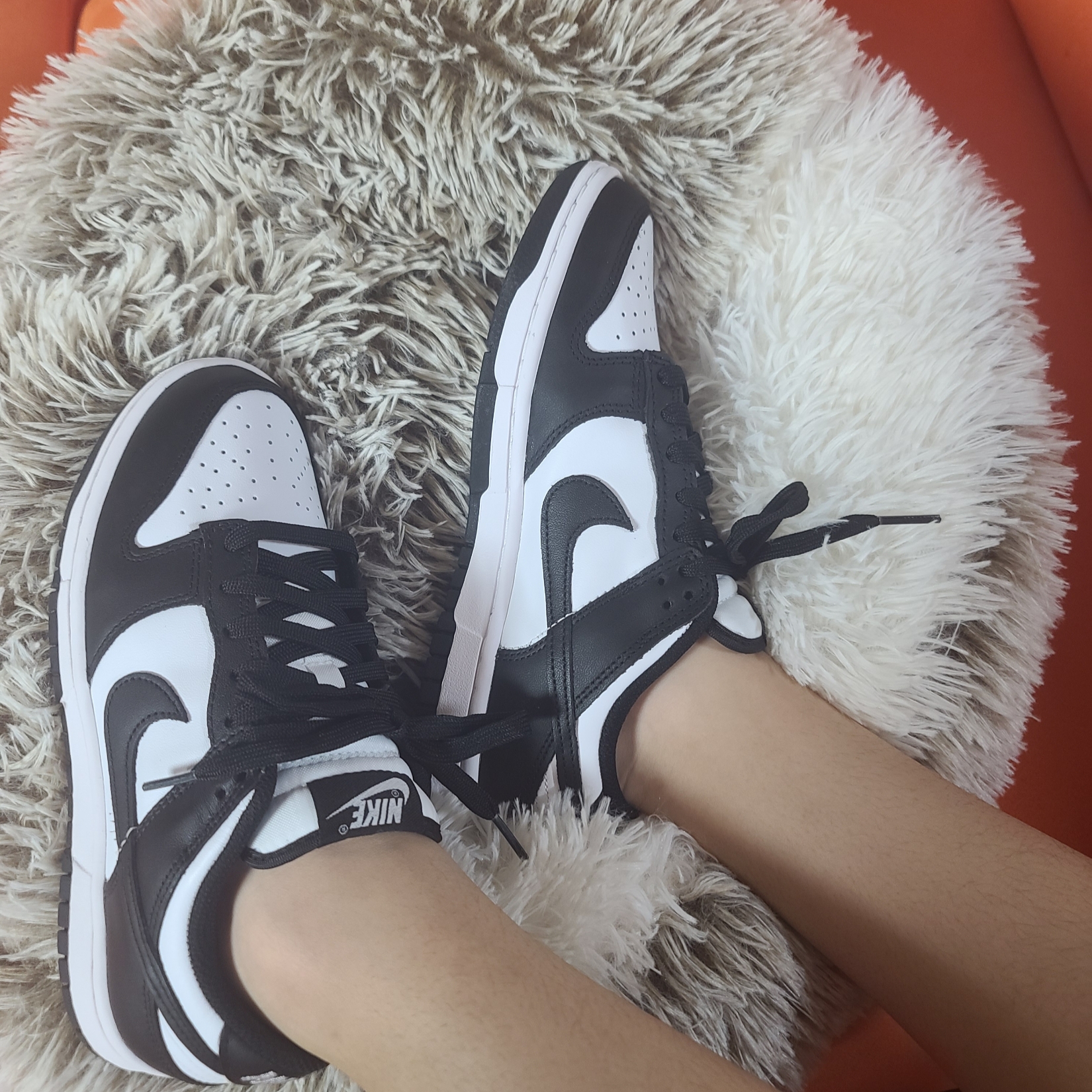 (W) Nike Dunk Low Black 착용 스타일