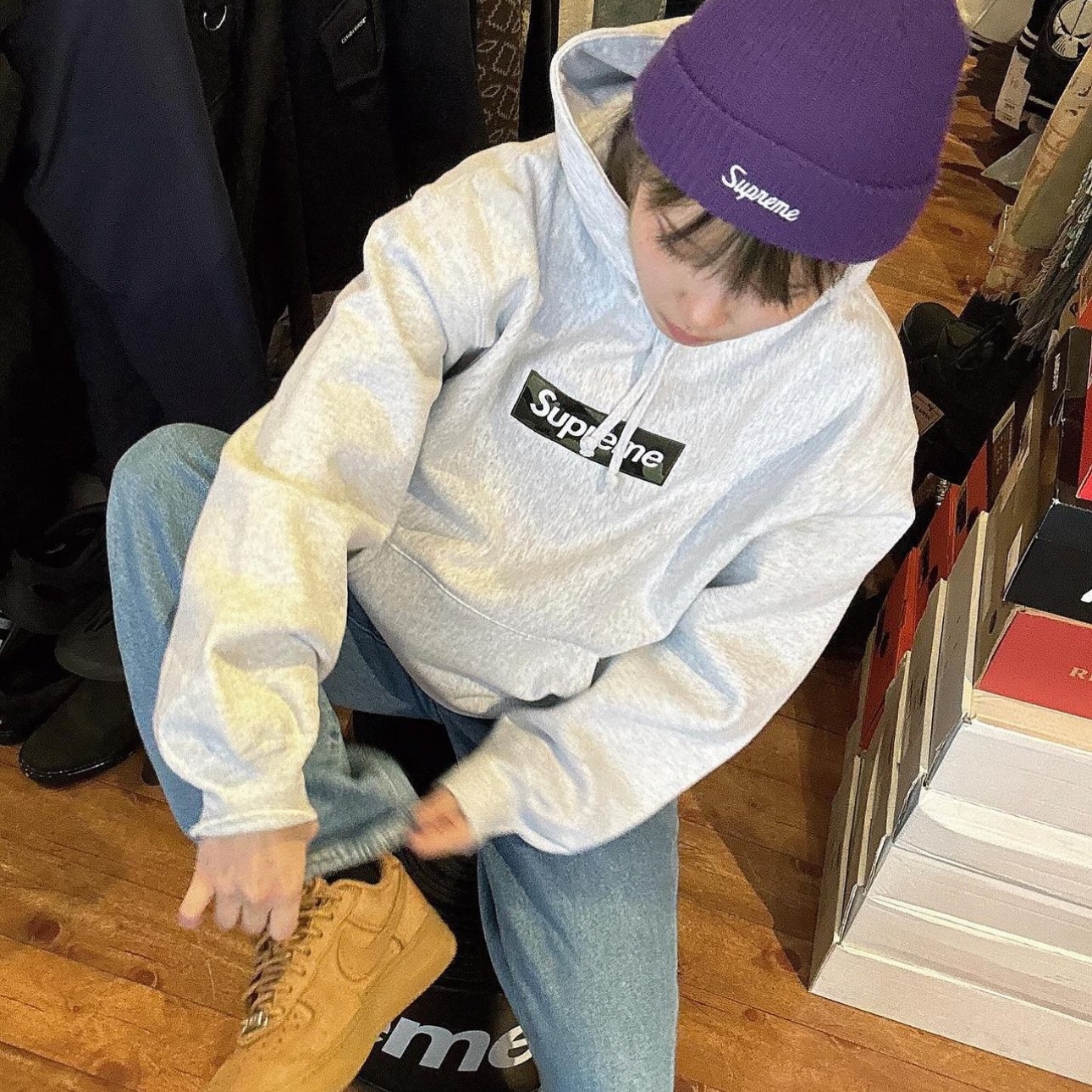 Supreme Box Logo Hooded Sweatshirt Black - 23FW, Supreme Box Logo Hooded Sweatshirt Blue - 23FW 착용 스타일 - 10