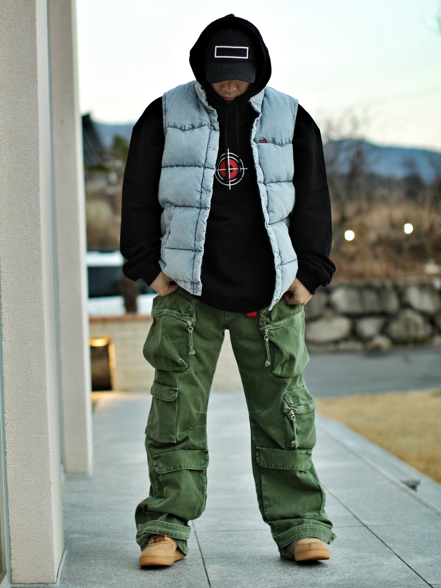 Nike Air Force 1 High Flax, Zara Utility Pocket Pants Green 착용 스타일 - 1