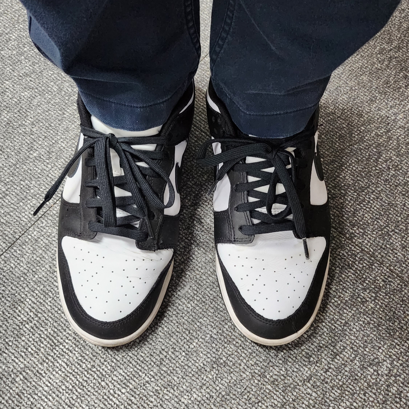 Nike Dunk Low Retro Black 착용 스타일