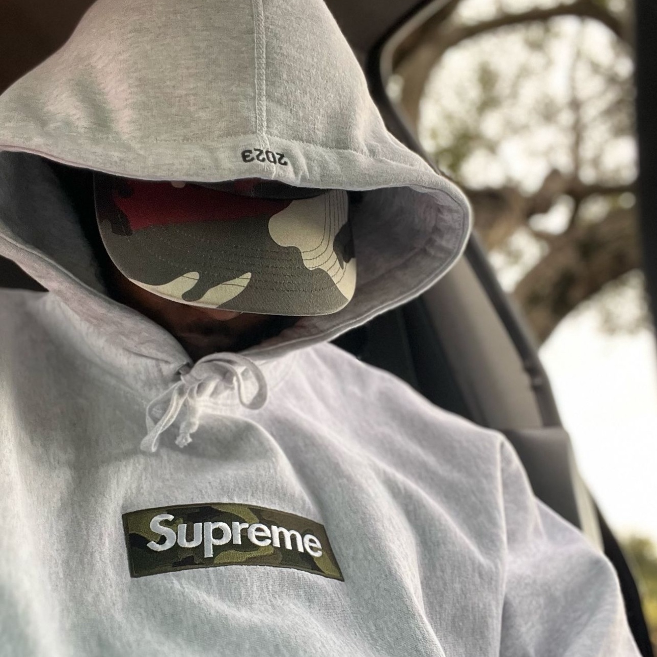 Supreme Box Logo Hooded Sweatshirt Black - 23FW, Supreme Box Logo Hooded Sweatshirt Blue - 23FW 착용 스타일 - 8