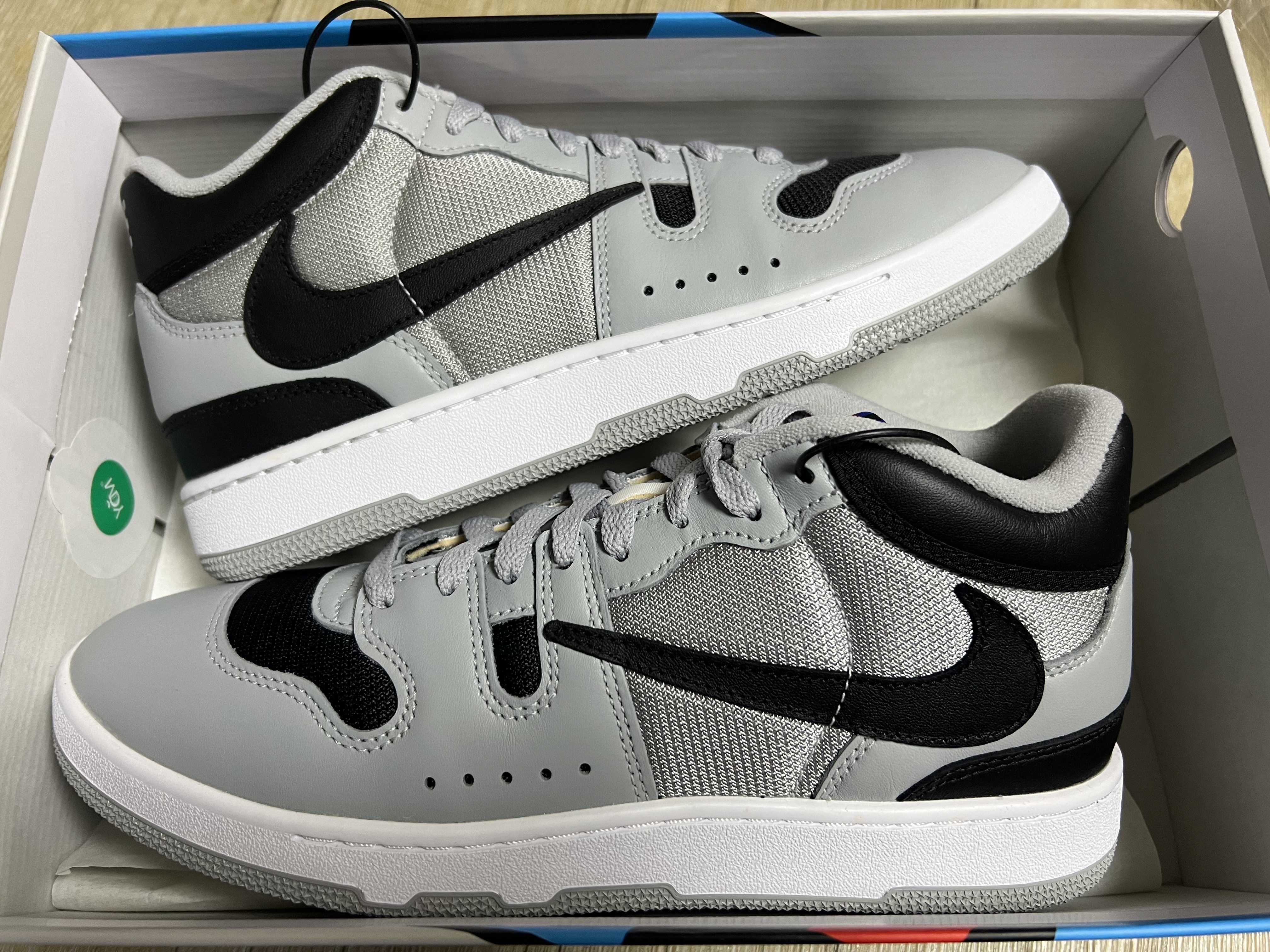 Nike x Travis Scott Mac Attack SP Light Smoke Grey 착용 스타일