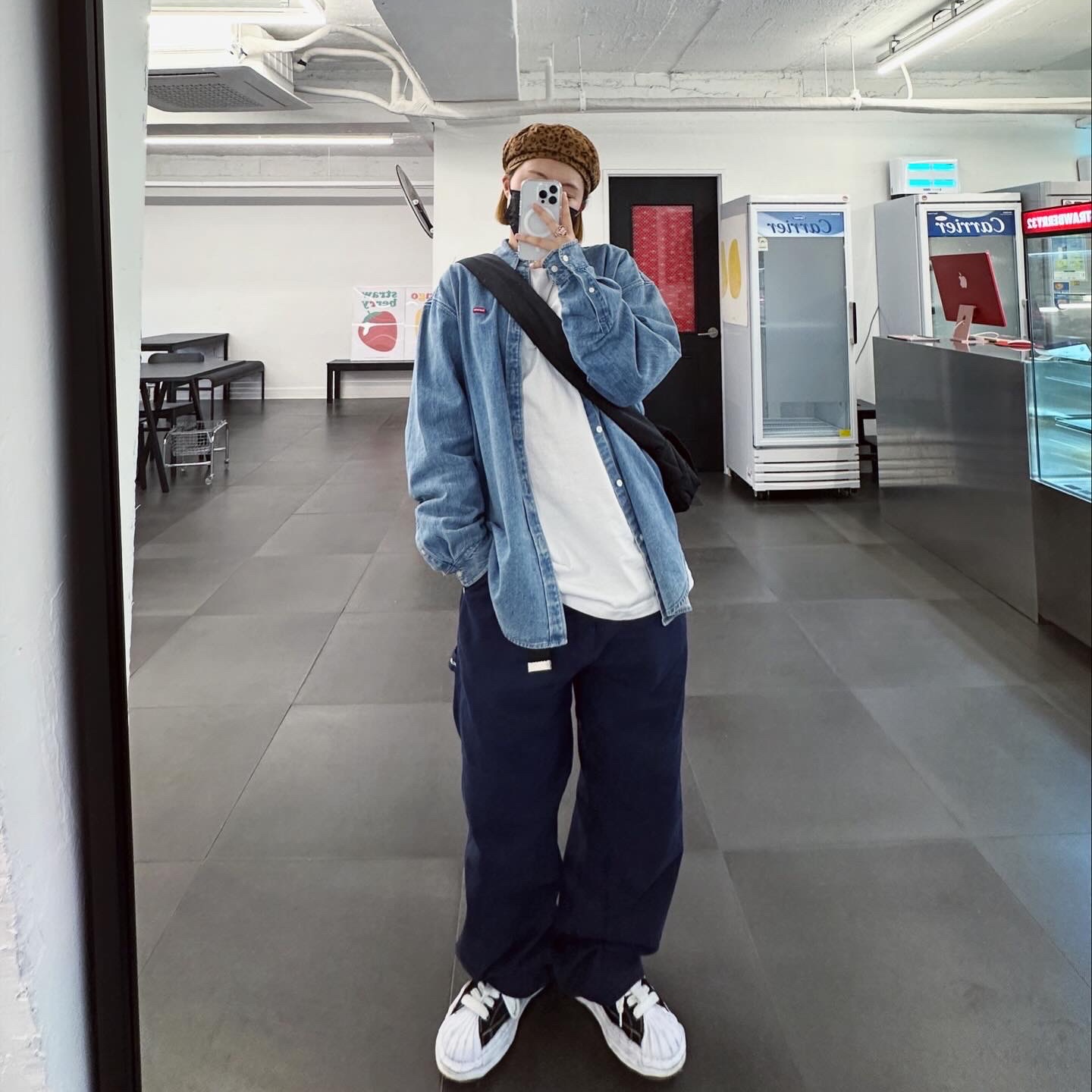 Maison Mihara Yasuhiro Blakey OG Sole Canvas Low-top Sneakers Black White, Supreme Small Box Shirt Denim - 23FW 착용 스타일 - 1