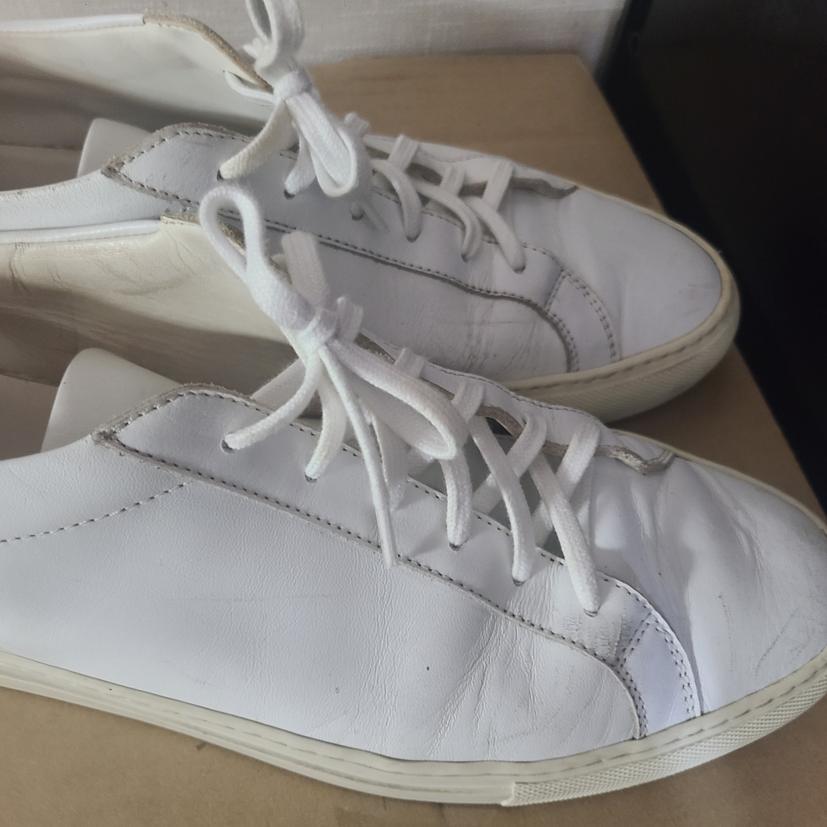 Common Projects Original Achilles Low White 착용 스타일