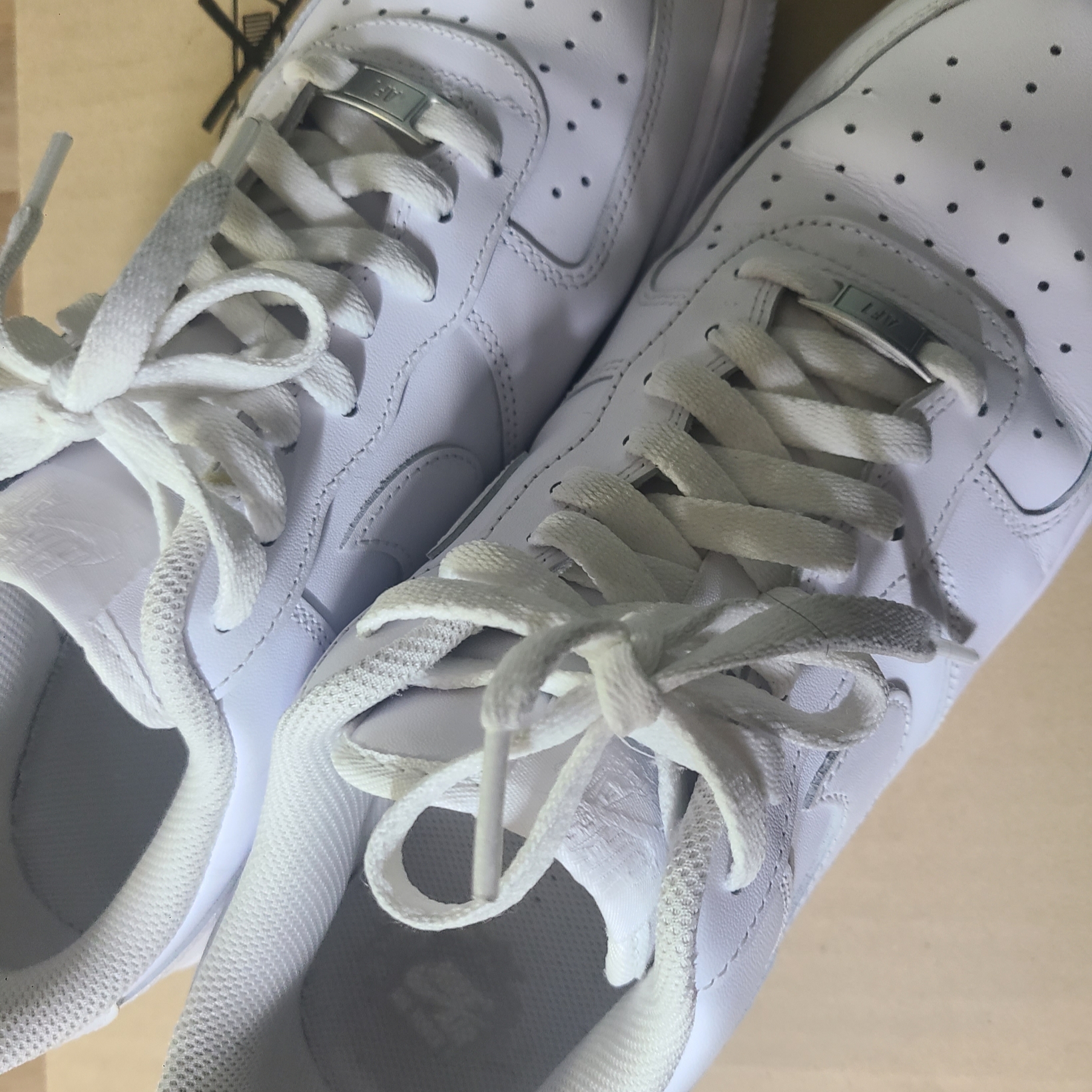 Nike Air Force 1 '07 Low White 착용 스타일