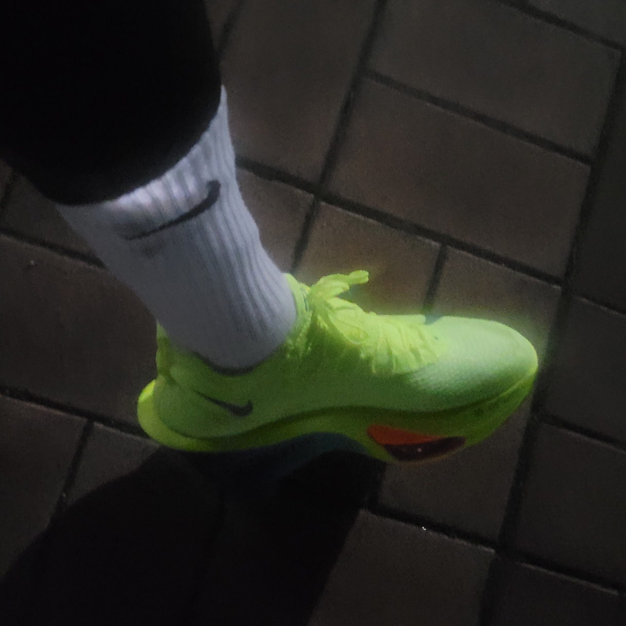 Nike Air Zoom Alphafly Next% 3 Volt 착용 스타일 - 1