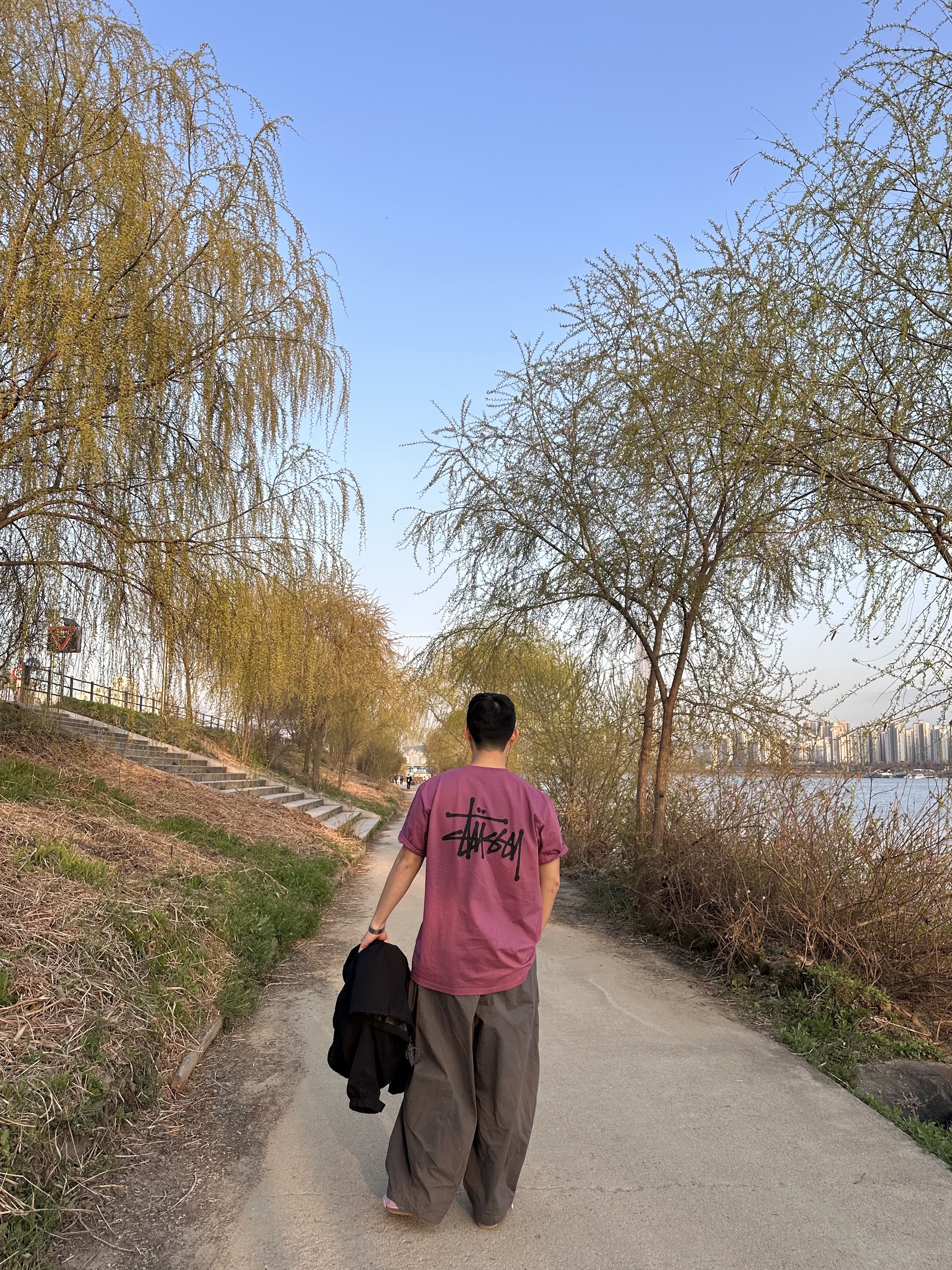 Stussy Basic Stussy T-Shirt Berry 2024, Adidas Joggen OG Bliss Lilac - Size? Exclusive 착용 스타일 - 2