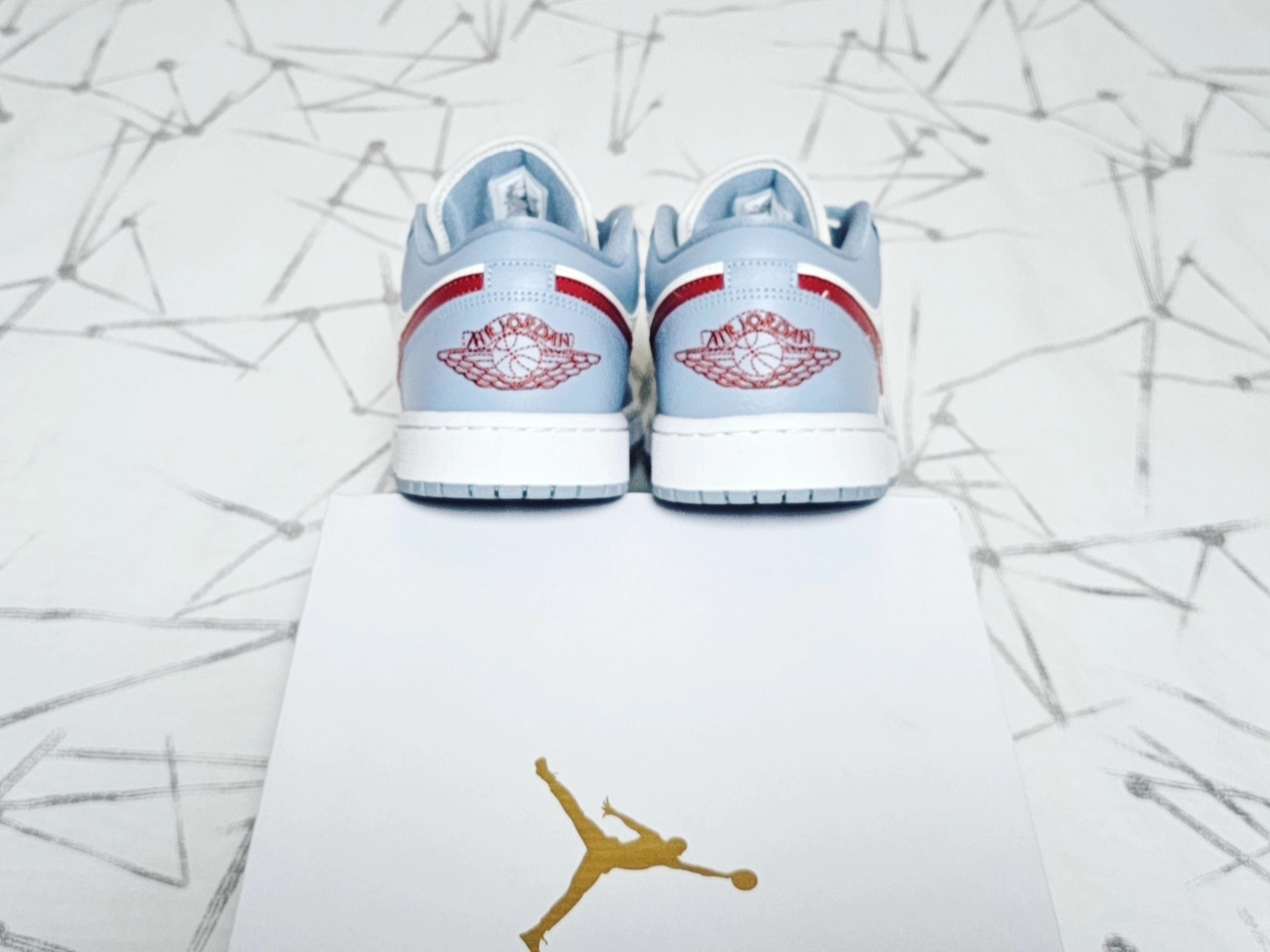 (W) Jordan 1 Low Dune Red Blue Grey 착용 스타일 - 5