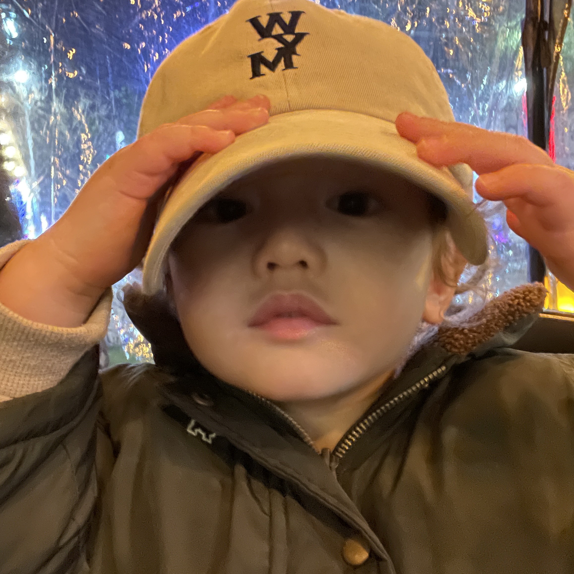 Wooyoungmi Black Logo Ball Cap Beige - 22FW 착용 스타일