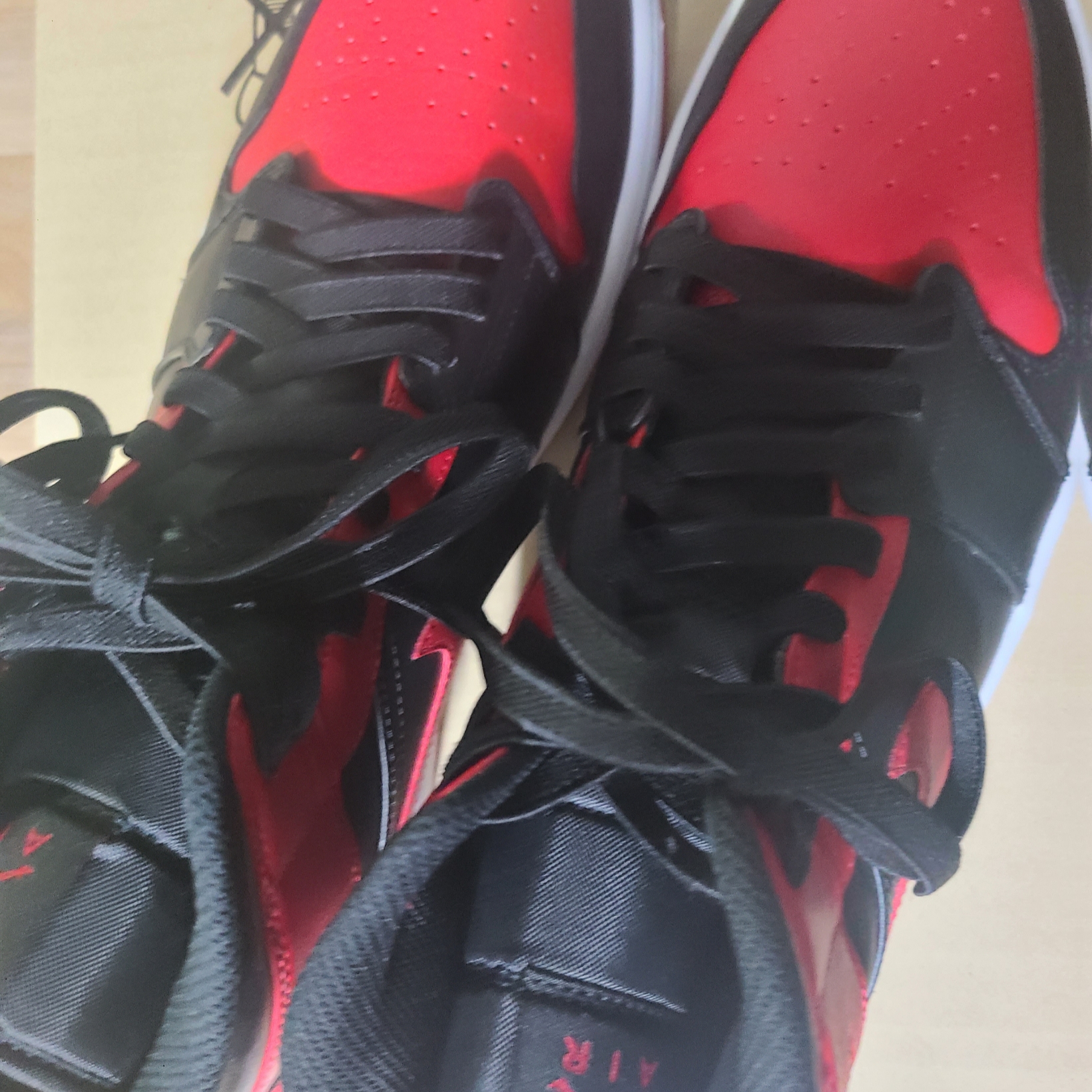 Jordan 1 Mid Bred Banned 2020 착용 스타일