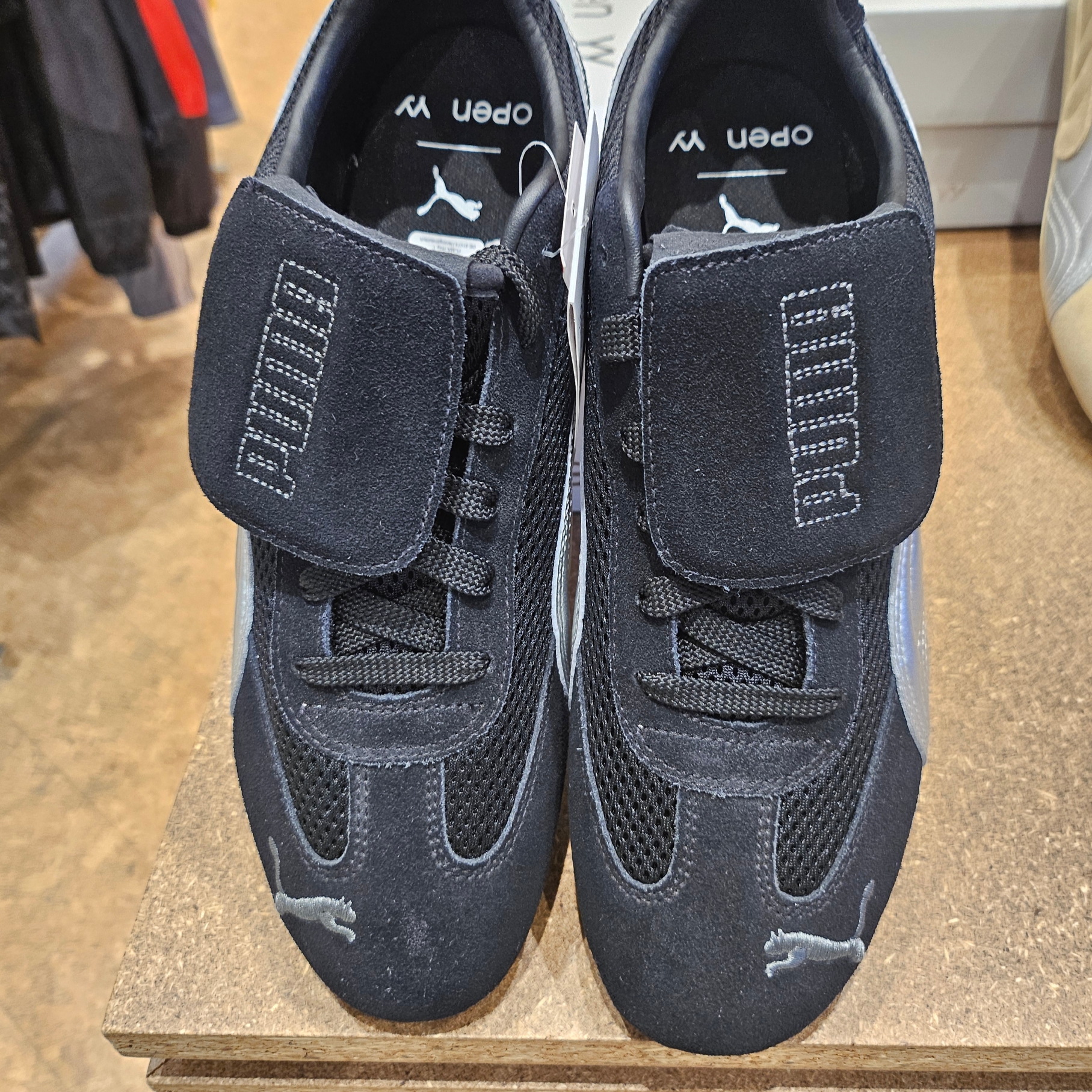 Puma x Open Yy Speedcat Prairie Tan Matte Silver, Puma x Open Yy Speedcat Black Shadow Gray 착용 스타일 - 4