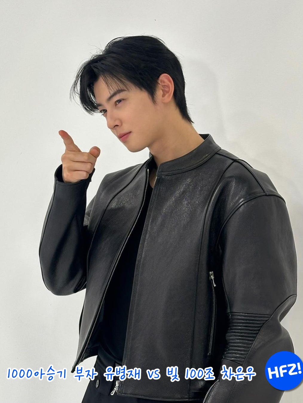 Prada Re-Nylon Single Breasted Jacket Black, Prada Re-Nylon Gabardine Tie Black 착용 스타일 - 8