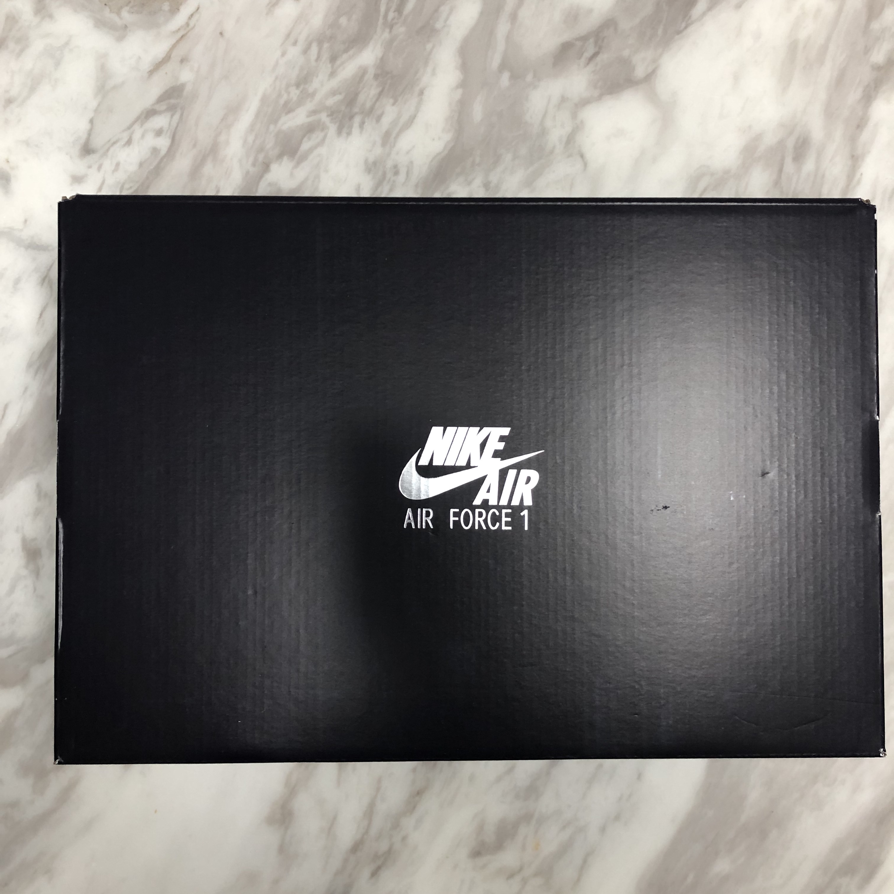 Nike Air Force 1 Low QS Black White 착용 스타일 - 1