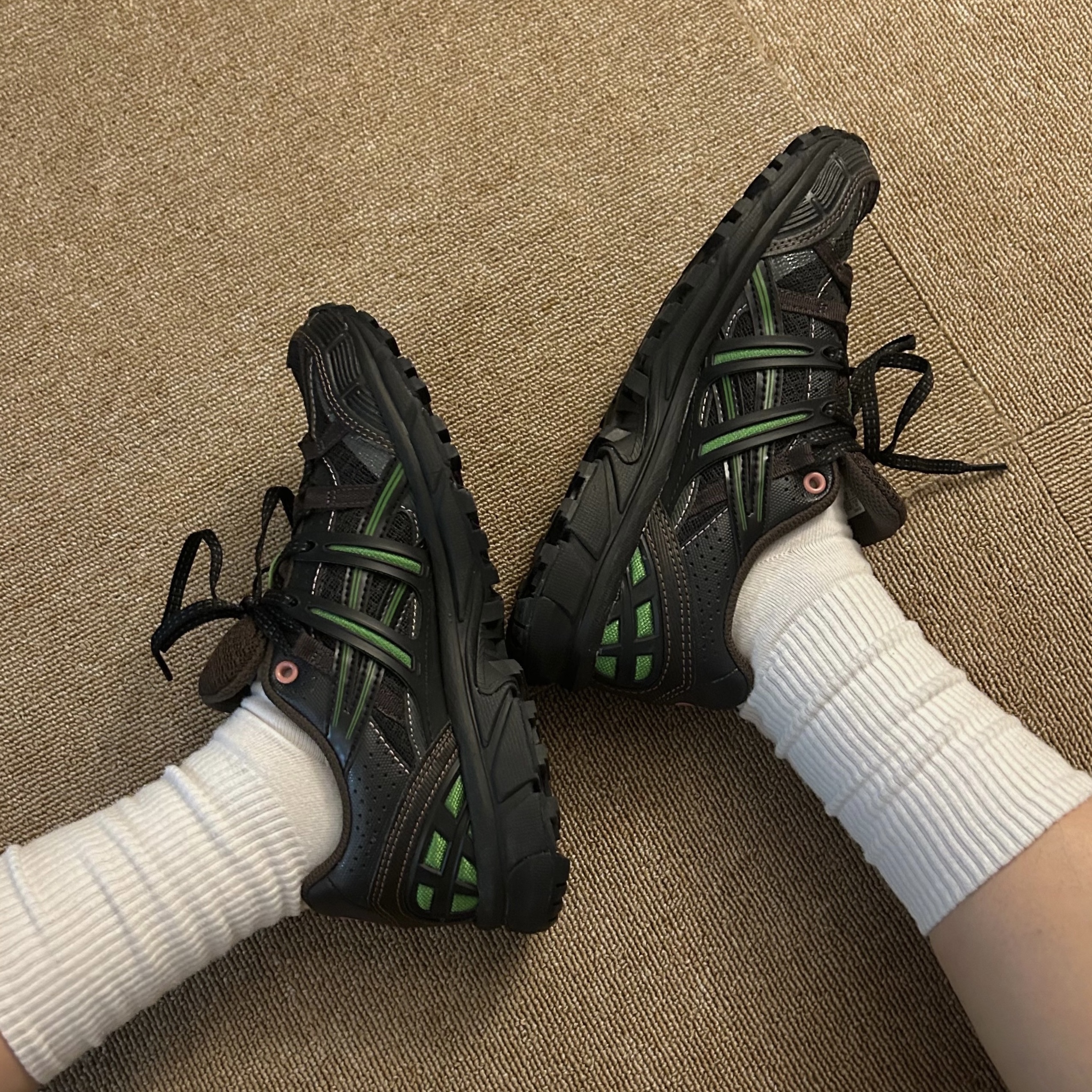 Asics x Andersson Bell Gel-Sonoma 15-50 Black Green 착용 스타일