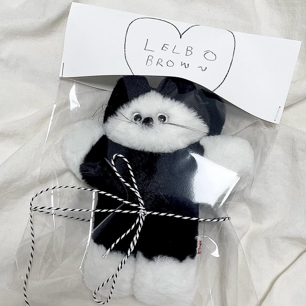 Lelbobrown Little Cat Keyring Meow 착용 스타일