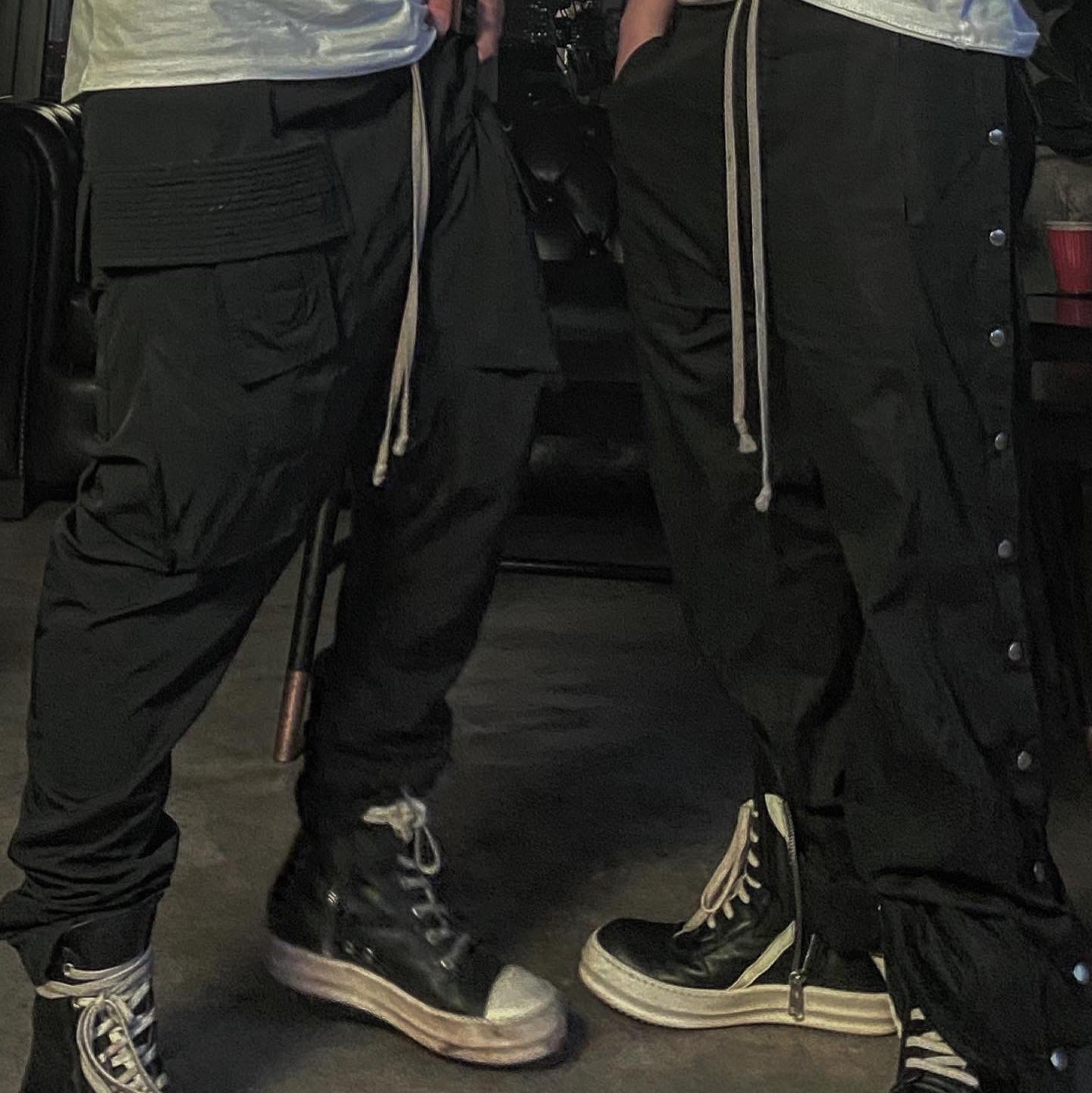 Chrome Hearts Cemetery Trucker Hat Black, Rick Owens Luxor Sneakers Black Milk 착용 스타일 - 2