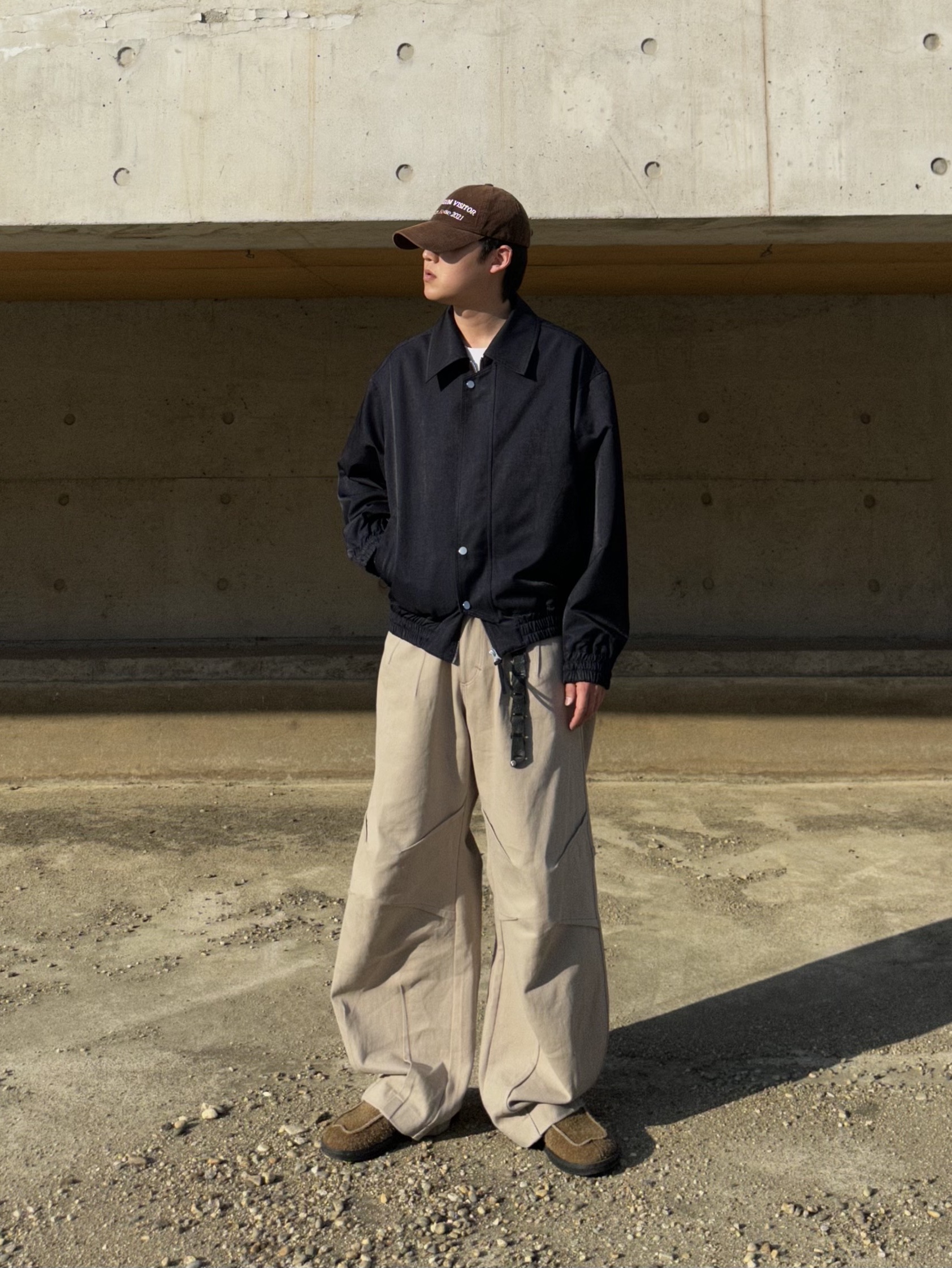 The Museum Visitor Corduroy Ball Cap Brown 착용 스타일 - 1