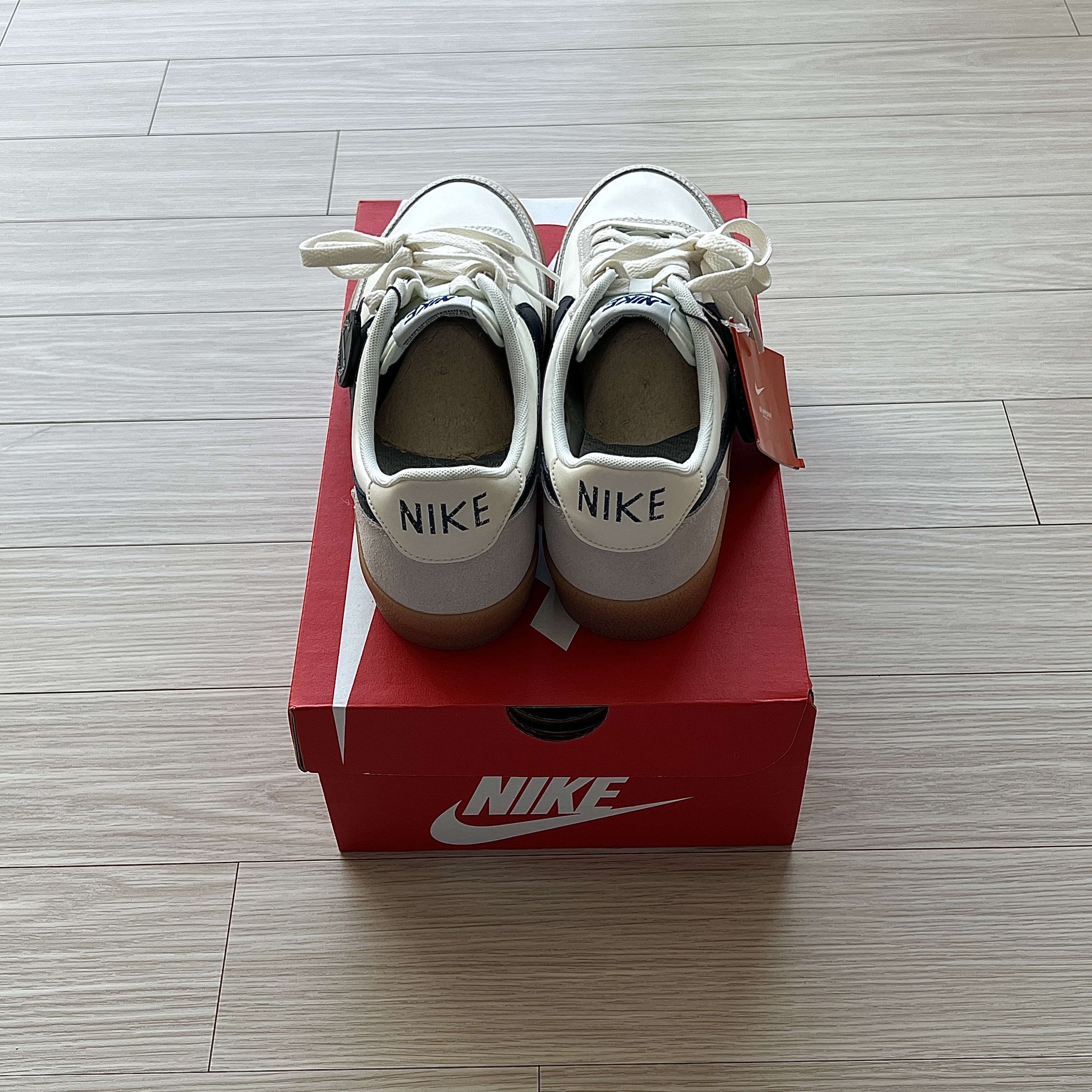 Nike x J.Crew Killshot 2 Sail Midnight Navy 착용 스타일