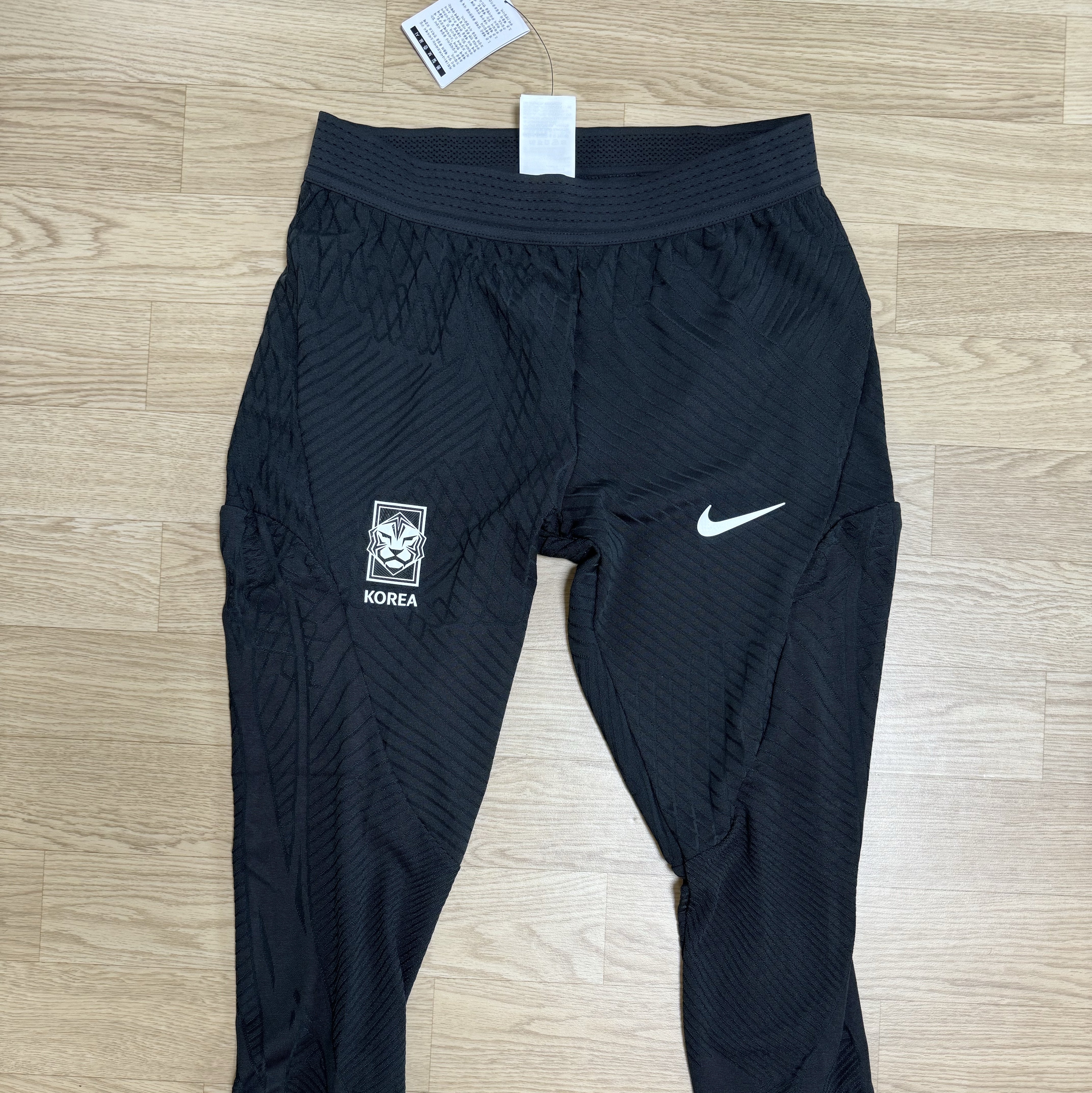 Nike Korea Strike Elite Dri-Fit ADV Knit Football Pants Black 착용 스타일